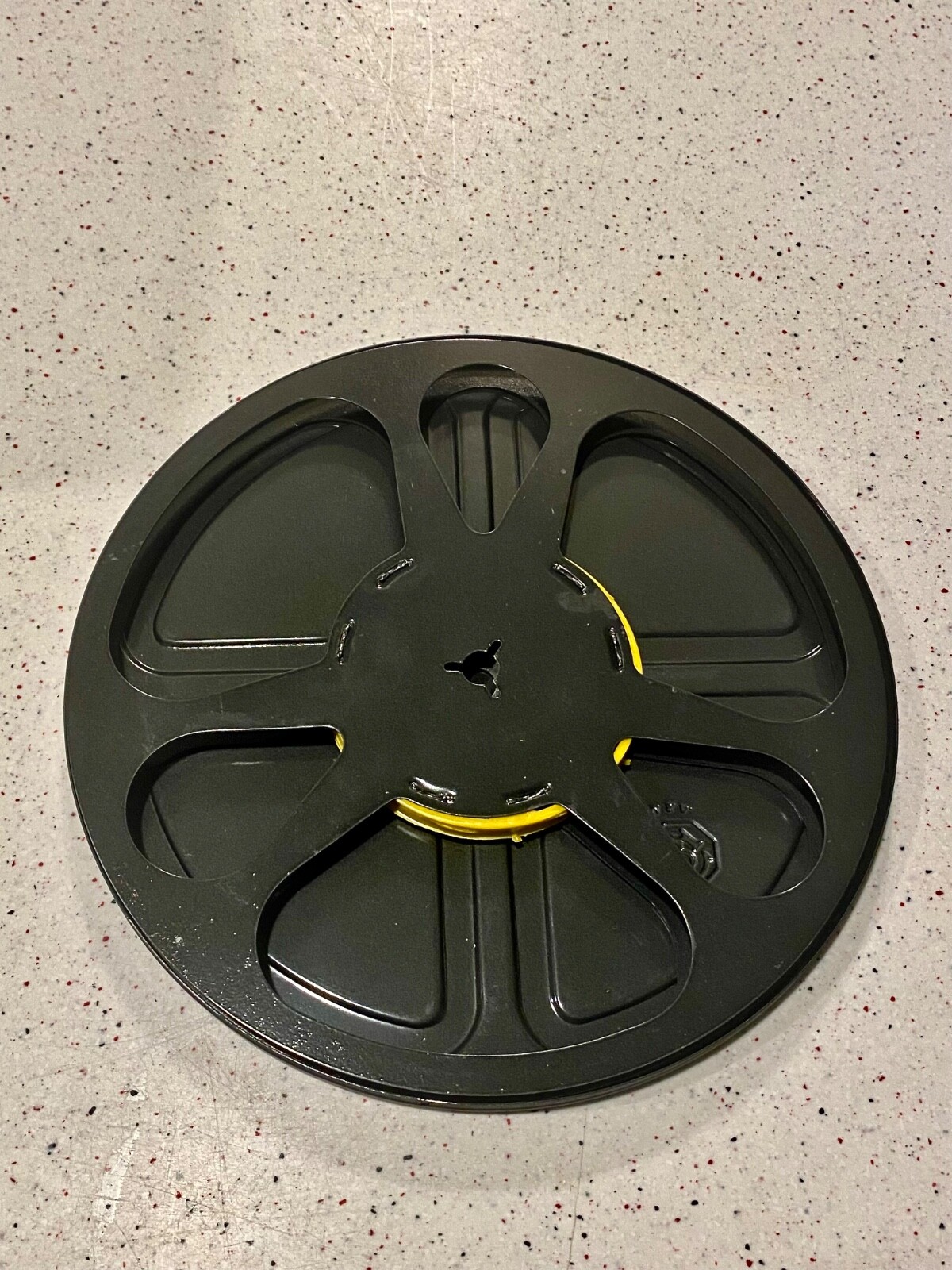 Goldberg Brothers GB R – 8mm 12 7″ Metal Film Reel & Cans & Case Made In USA