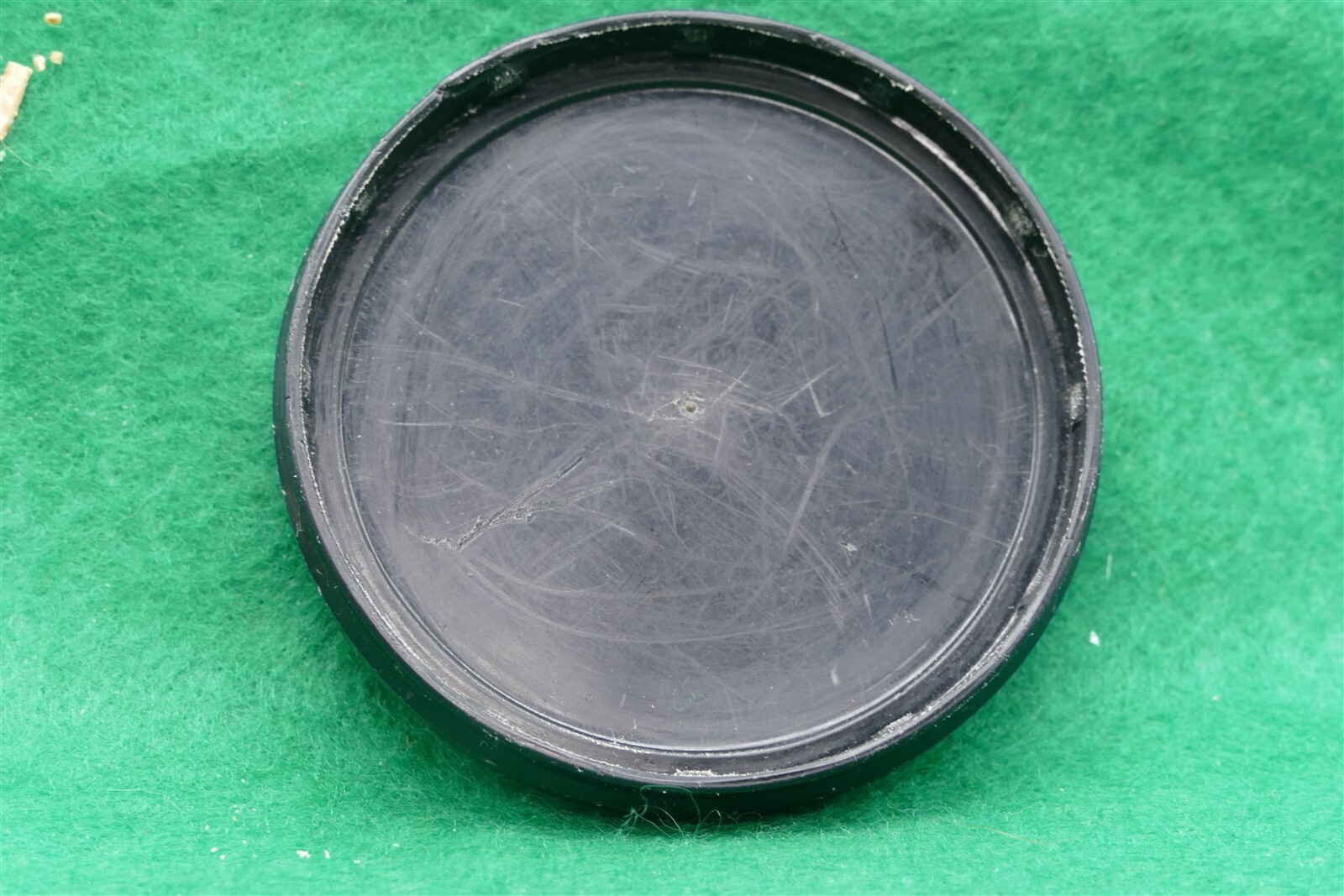 Vintage Genuine Canon 60mm (58mm Filter) Plastic Push-On Lens Cap
