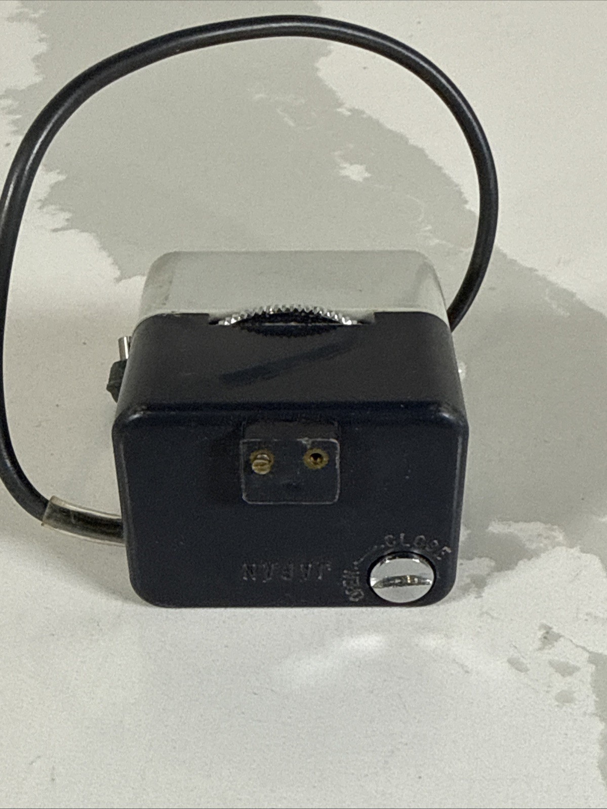 GE Flash Cube And 3 Sylvania Blue Dot Cubes And Holder* Untested*