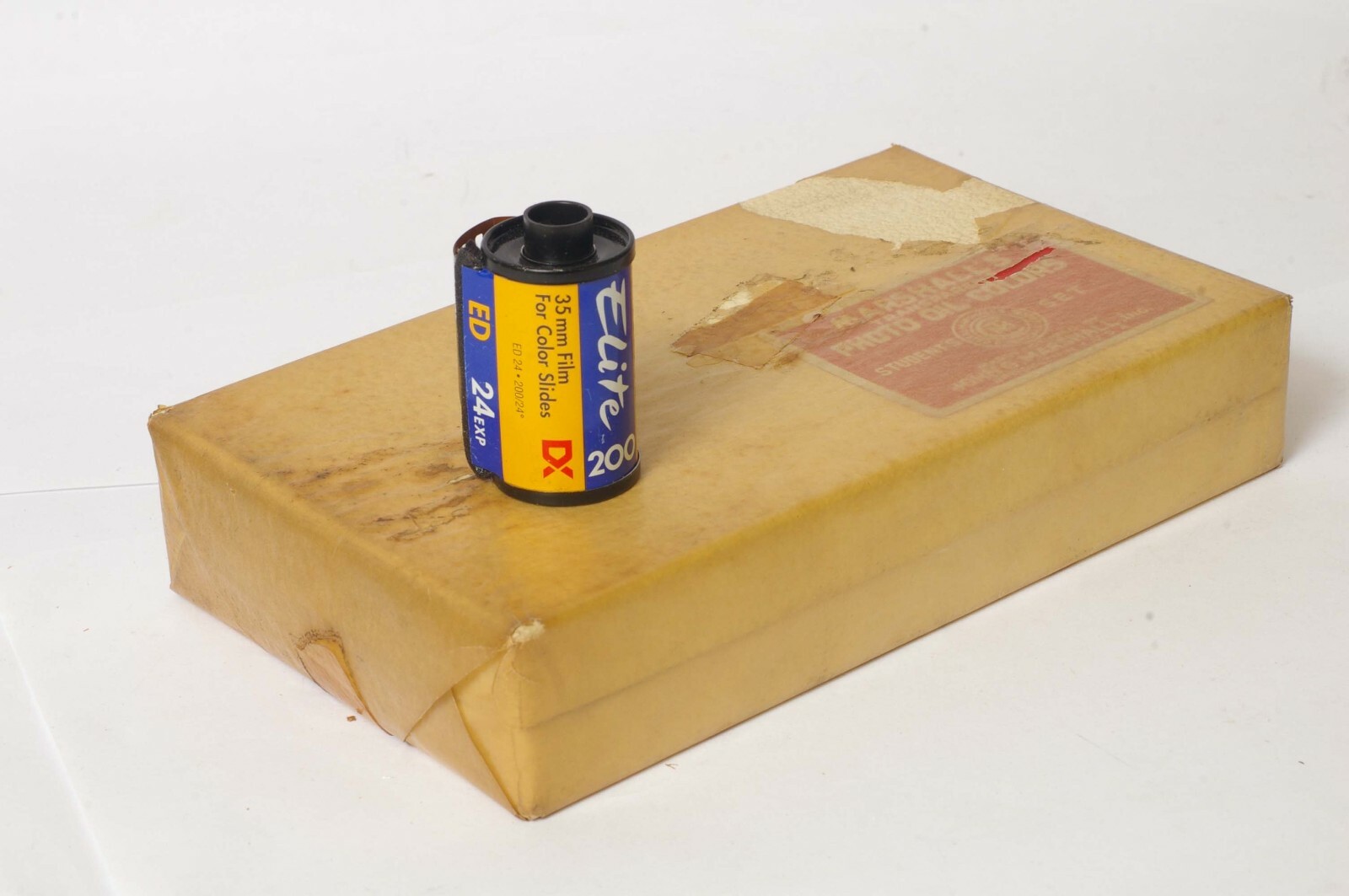 F90346~ Vintage Marshall’s Photo Oil Colors – Student Set – Unopened