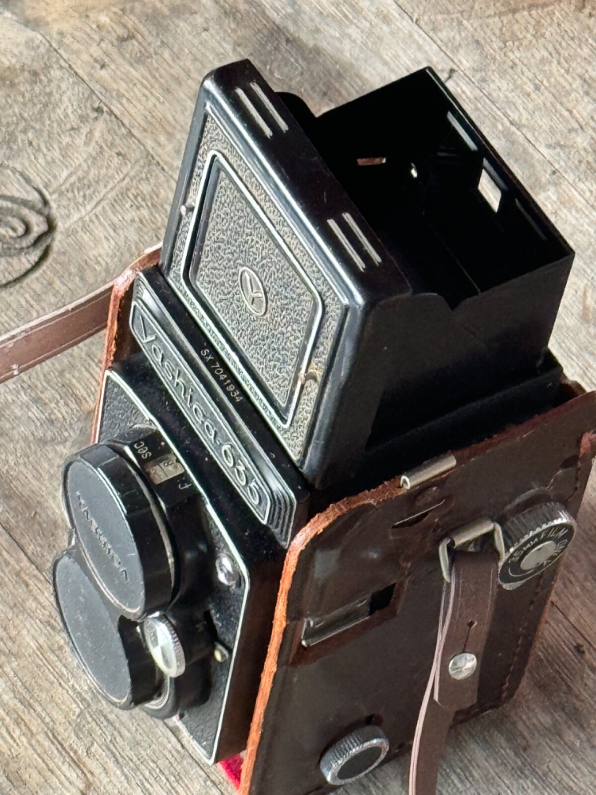 Yashica 635 TLR Camera 120 35mm Converter Yashinon 1:3.5 F=80mm