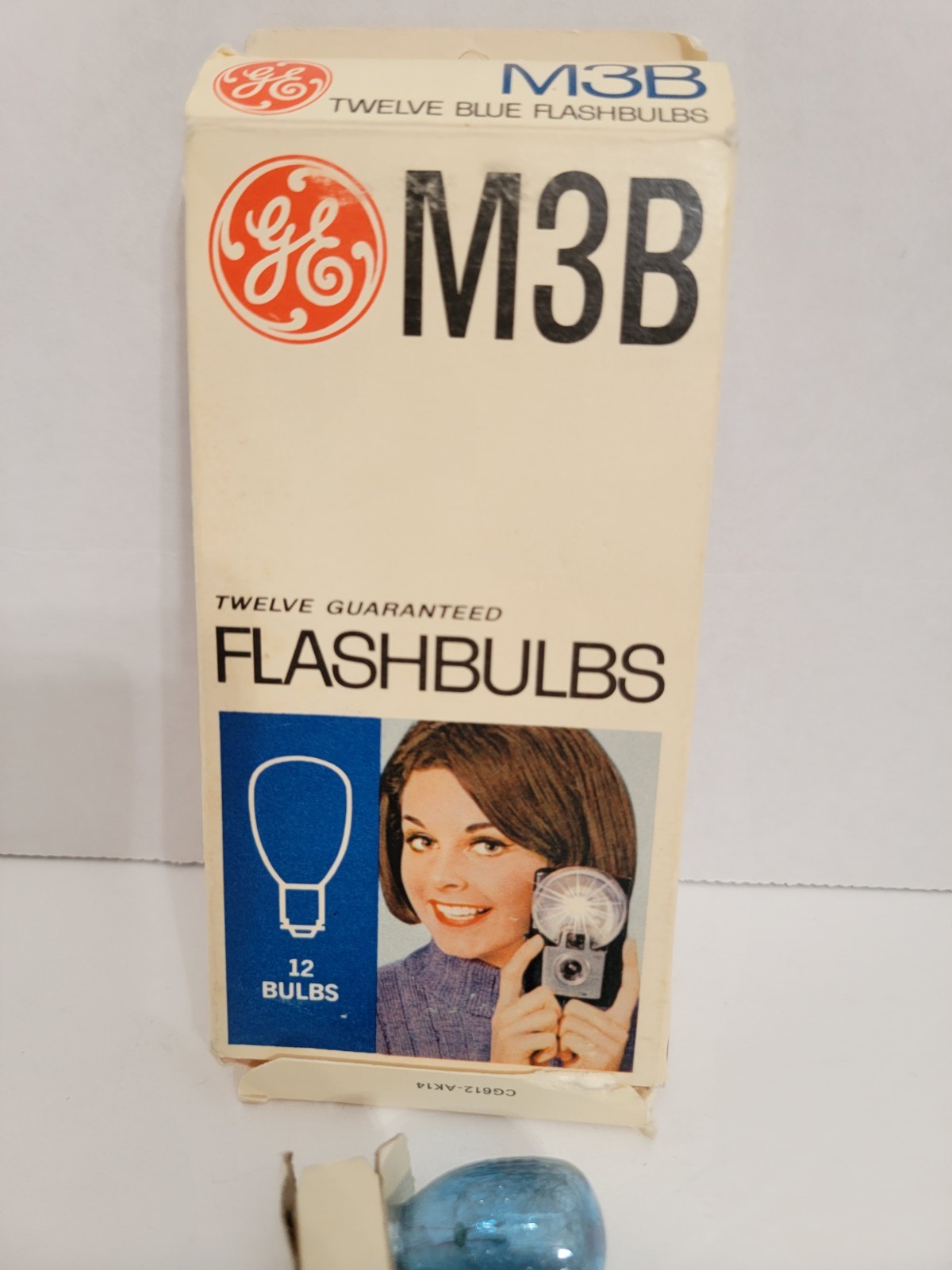 General Electric M3B Flashbulbs Blue Flash Bulbs
