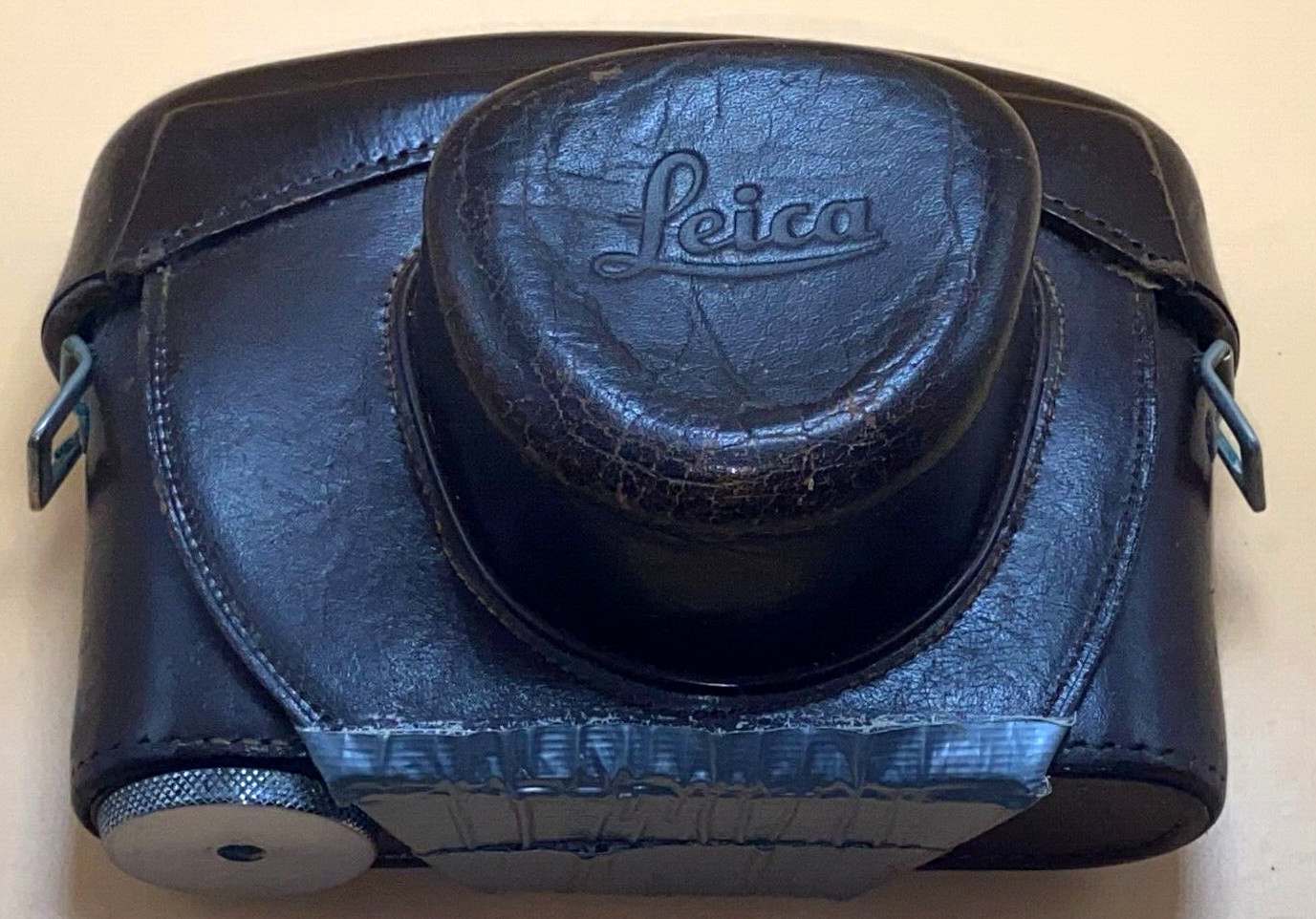 Leitz Wetzlar Leica Leather Camera Case with Window on Back Vintage – No Camera