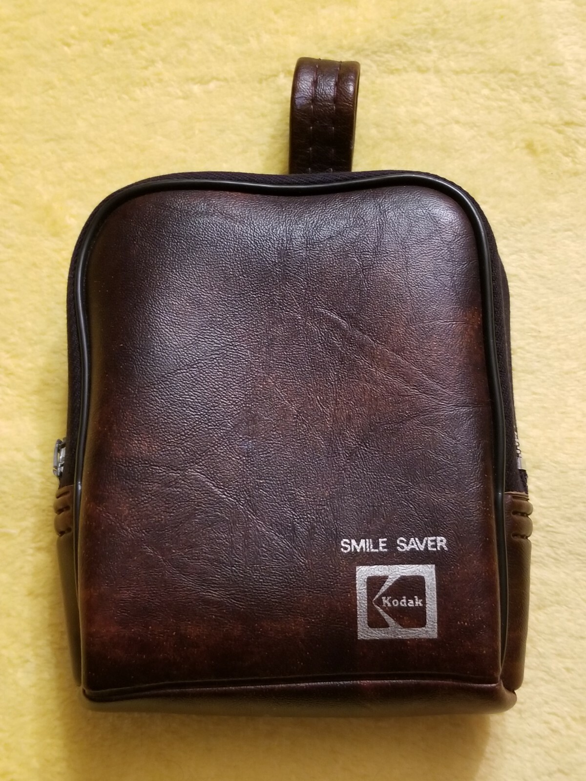 KODAK Smile Saver Camera case vintage 1970’s Brown