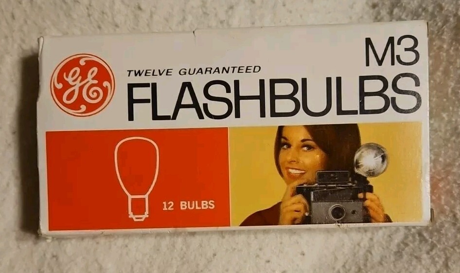 GE M3 Eight Camera Flashbulbs Flash Bulbs