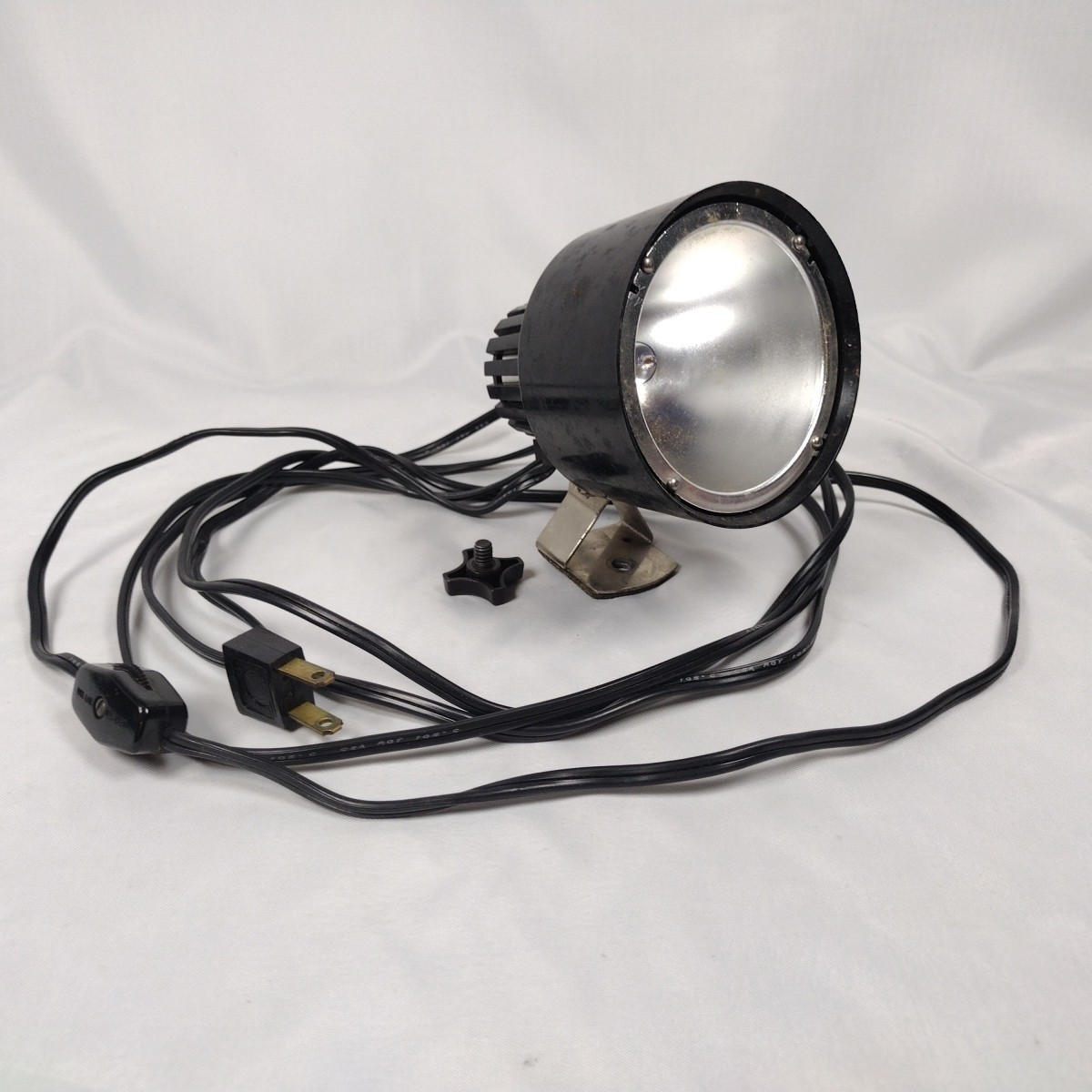 Vintage Sylvania Super 8 SunGun Sg-IX Movie Light 350 Watts Tested And Works