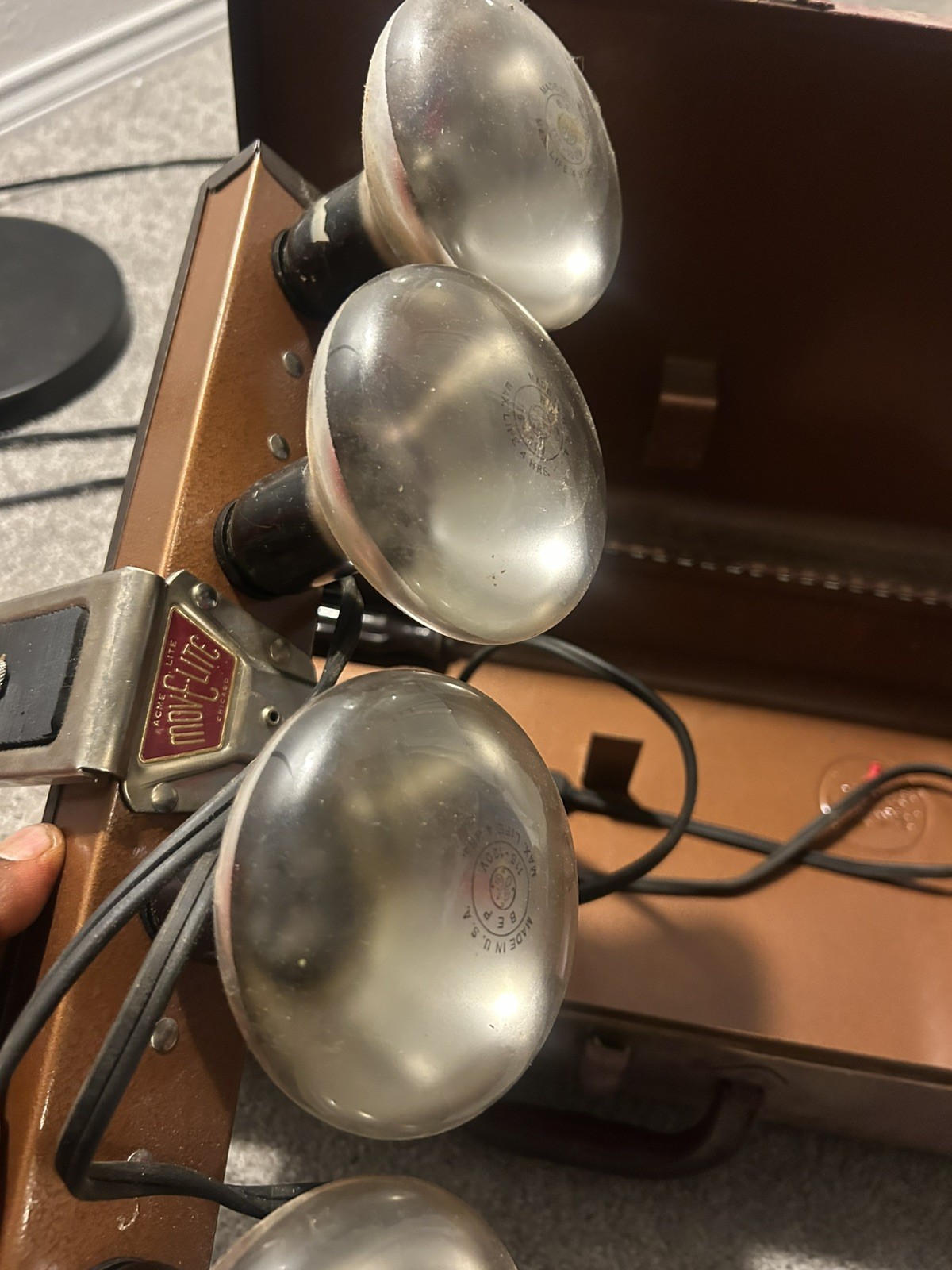 Vintage Acme Lite Mov-E-Lite Model R4 Movie Light 4 Bulb Lighting Bar w/ Case