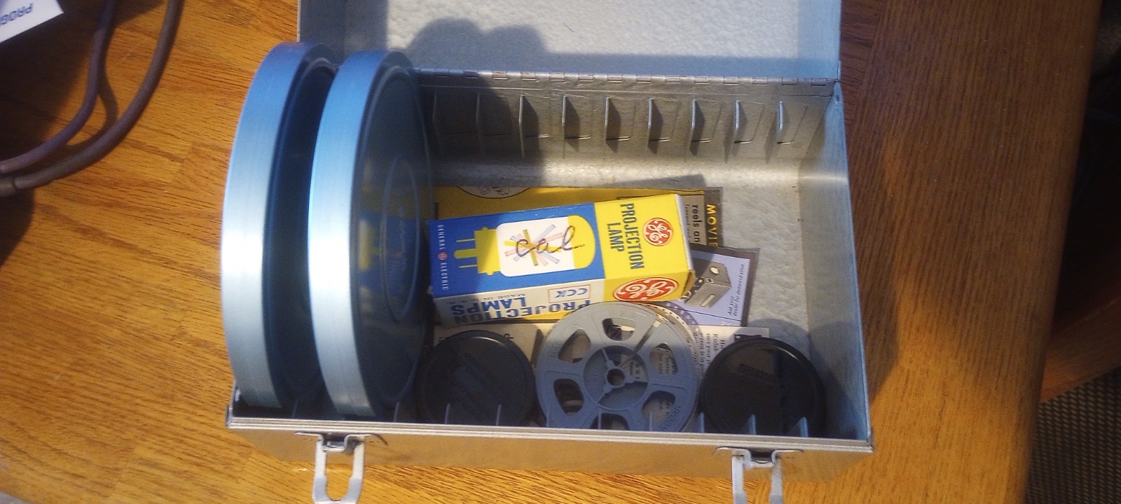Brumberger Metal Carrying Case Holds 12 7″ Reels