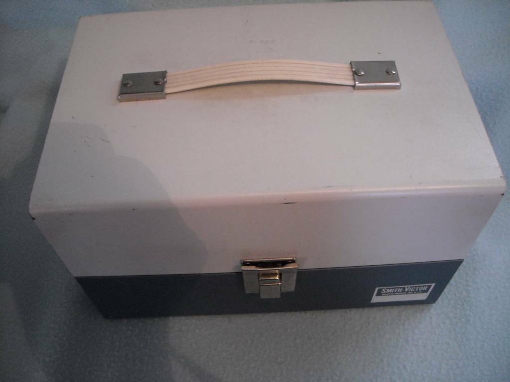 Smith Victor Home Movie 12 Reel Storage Carry Metal Case Vintage