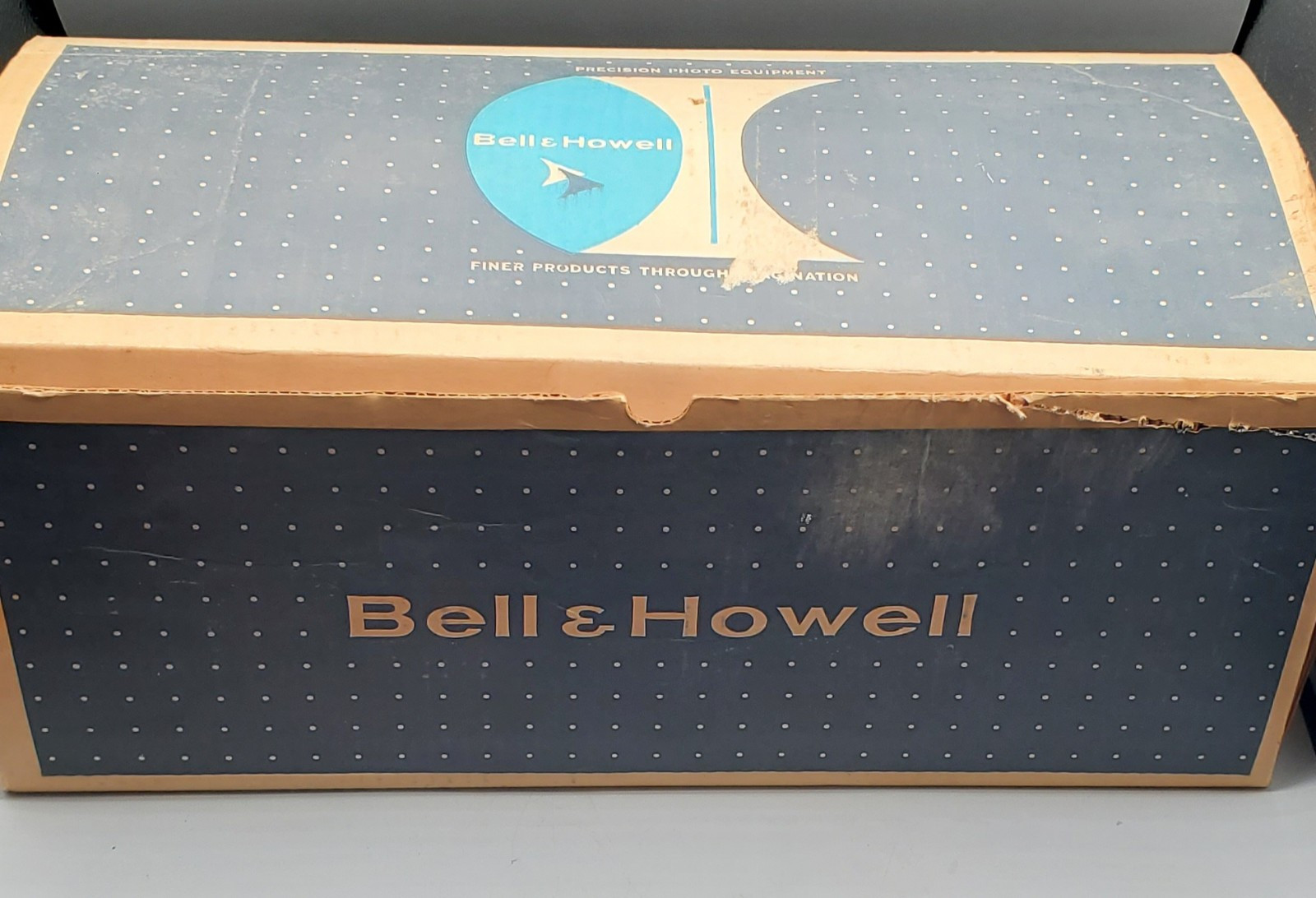 Vintage Bell & Howell Indoor Movie Photography Light Bar Including 2 Photo Bulbs