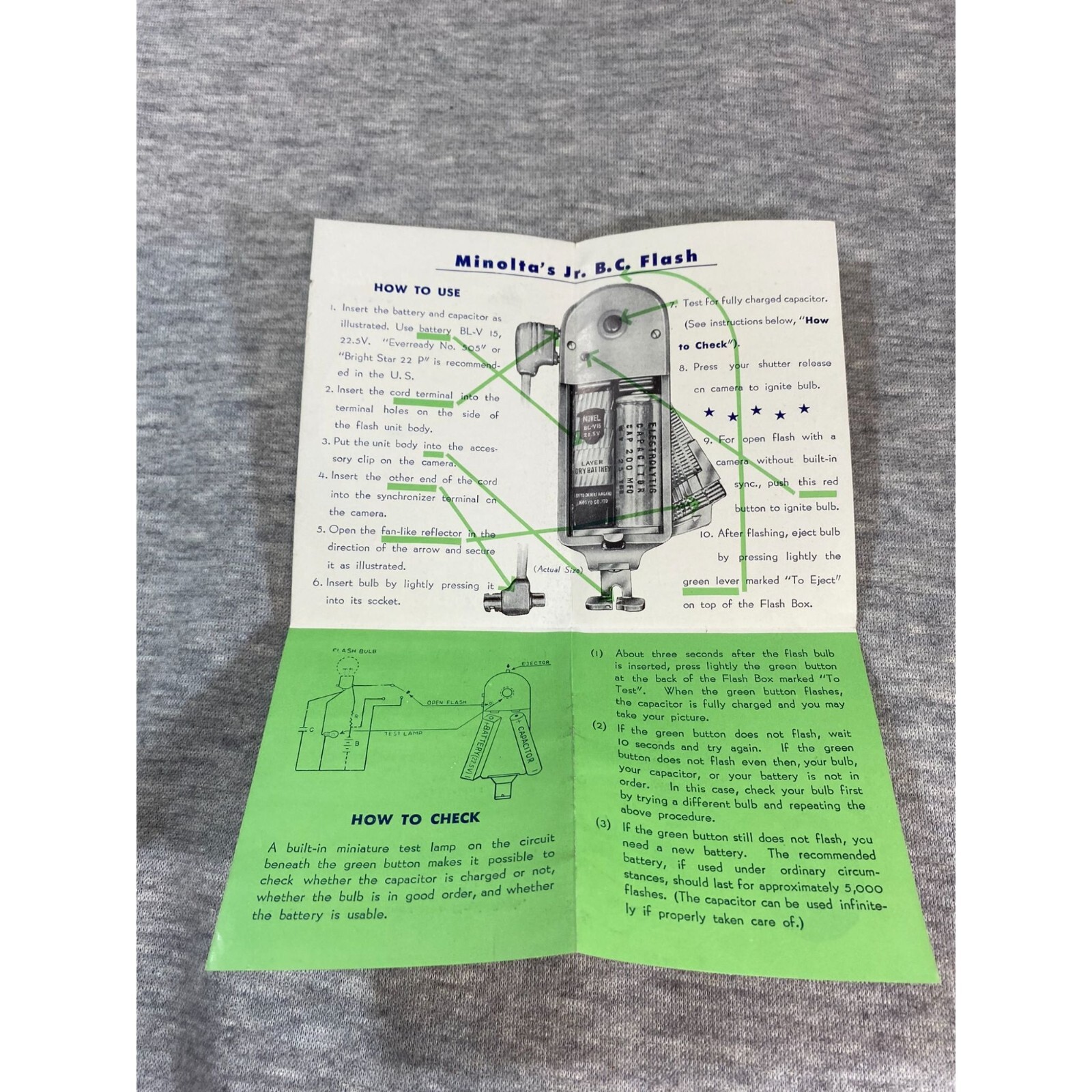 Vintage Retro 1960’s Minolta Junior B.C. Folding Reflector Flash Pocket Paperbac