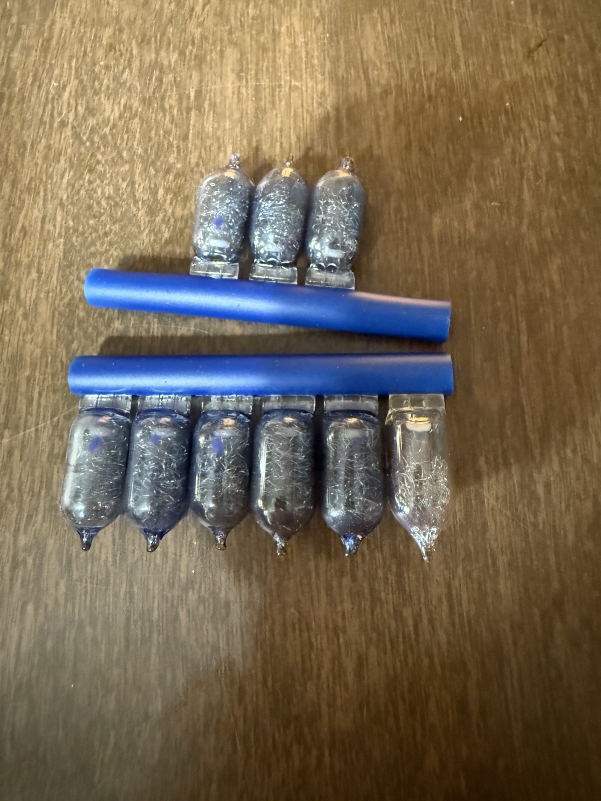 Vintage Sylvania AG1B Blue Dot Flashbulbs 8 Bulbs Made in USA Open Box