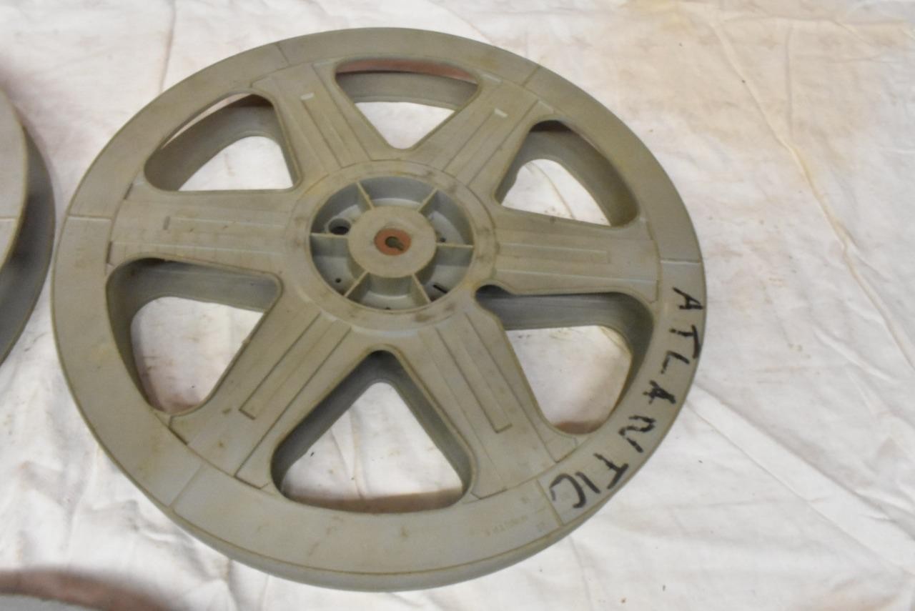 Lot of 5 Vintage 35 mm Movie Theater Film Reel Plastic 14.5″ Plio Magic