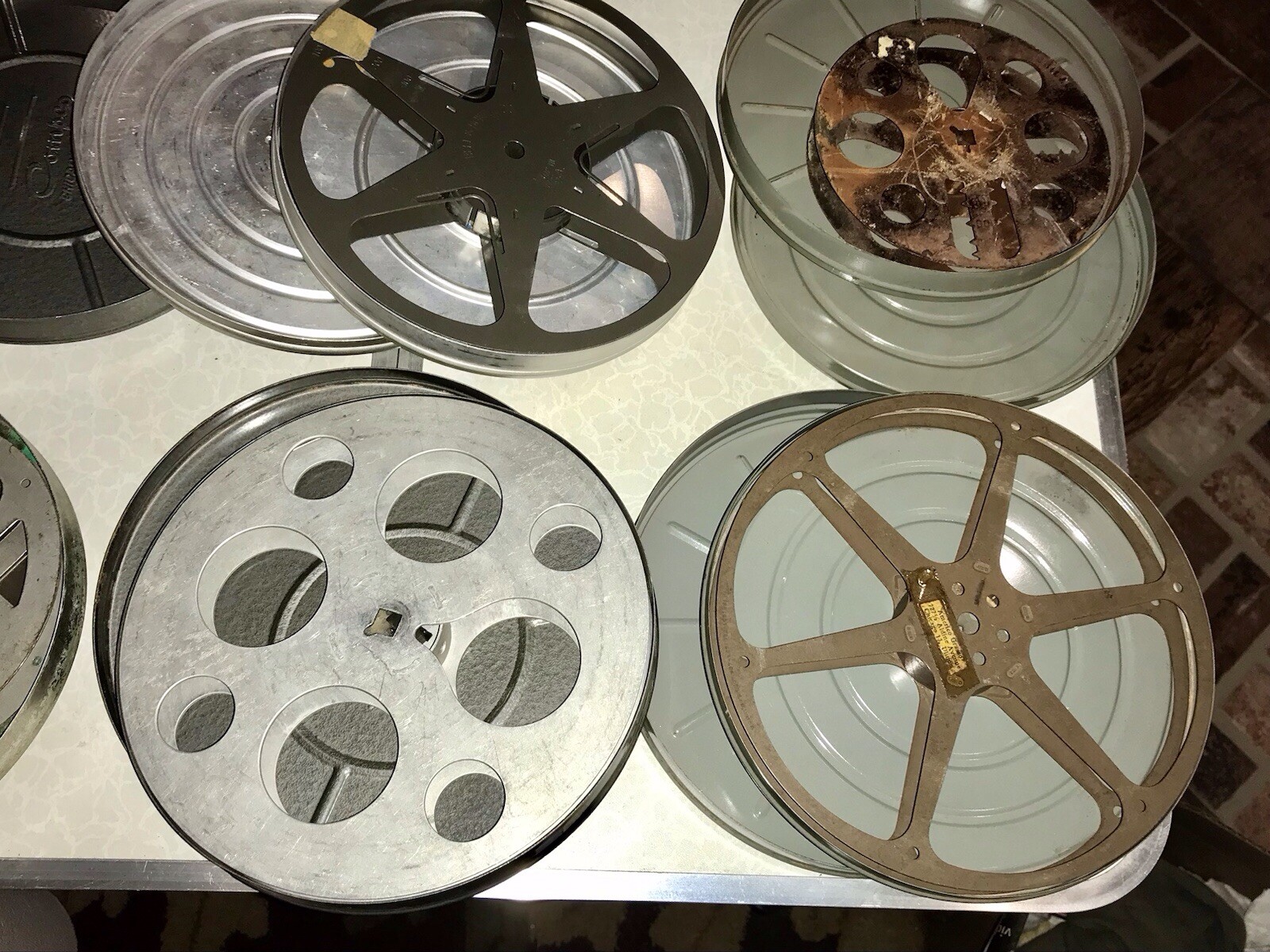 6- Vintage 16mm 7” Metal Empty Film Tins W/some Empty Reels