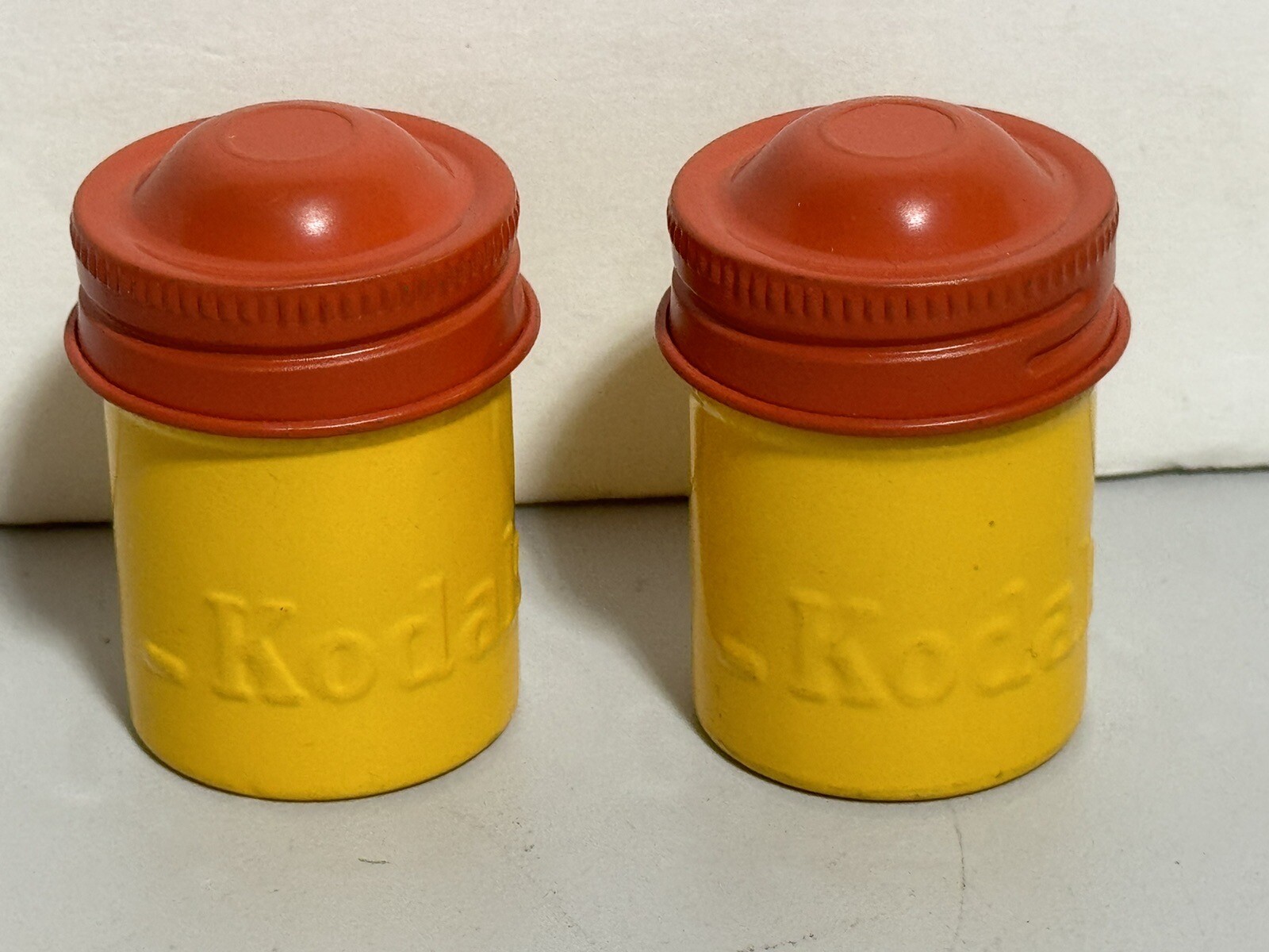 ✔️EXCELLENT✔️ Set of 2 – Vintage KODAK Aluminum Film Screw-Top Canister