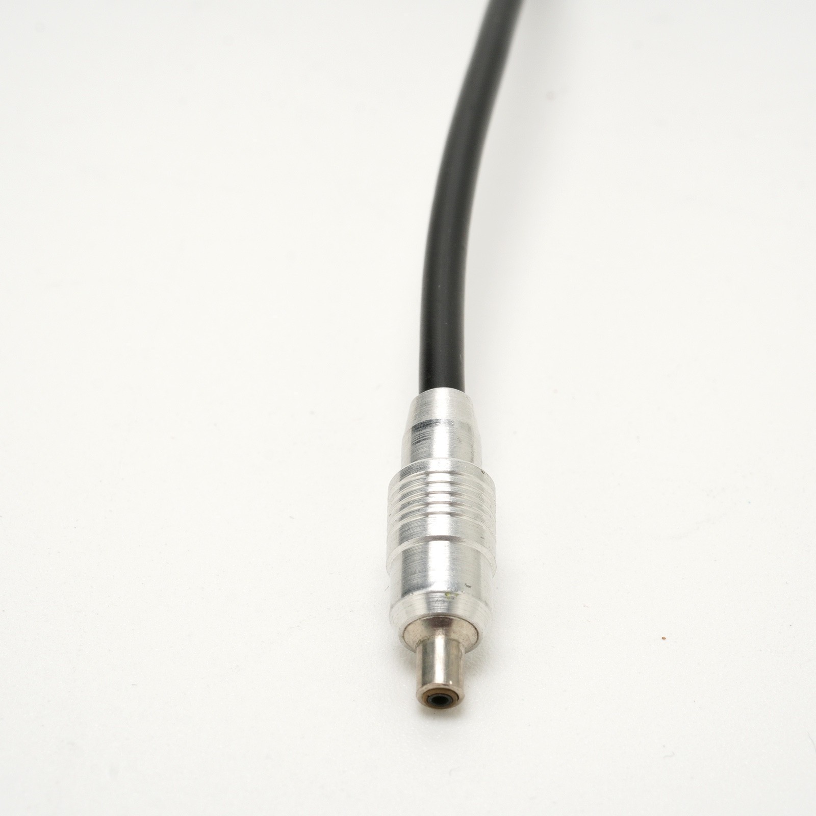 Zeiss Ikon 1361 Flash Sync Cord For Contax Cameras – UNTESTED