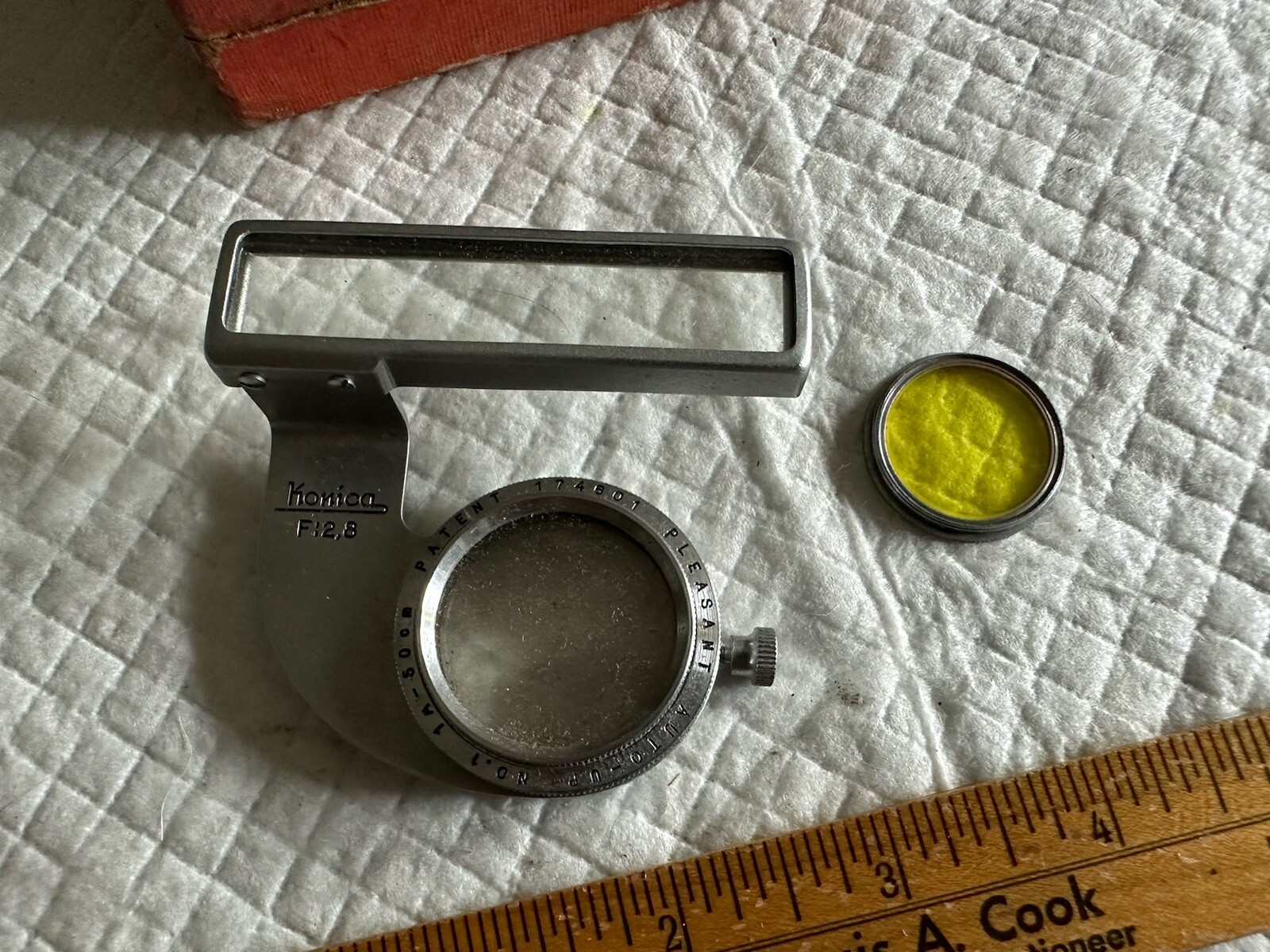 Vintage Konica Super Nooky Pleasant Auto-Up #1 & Konifilter Y1 Yellow in Box