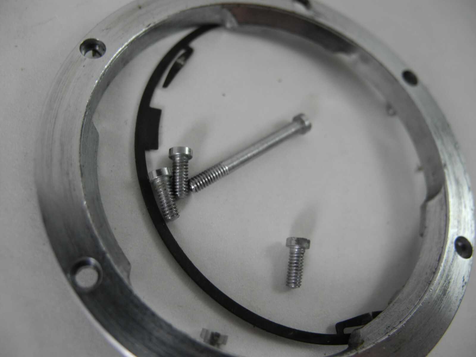 LEICA LEICAFLEX LENS FLANGE SHIM AND 6 SCREWS NICE USABLE