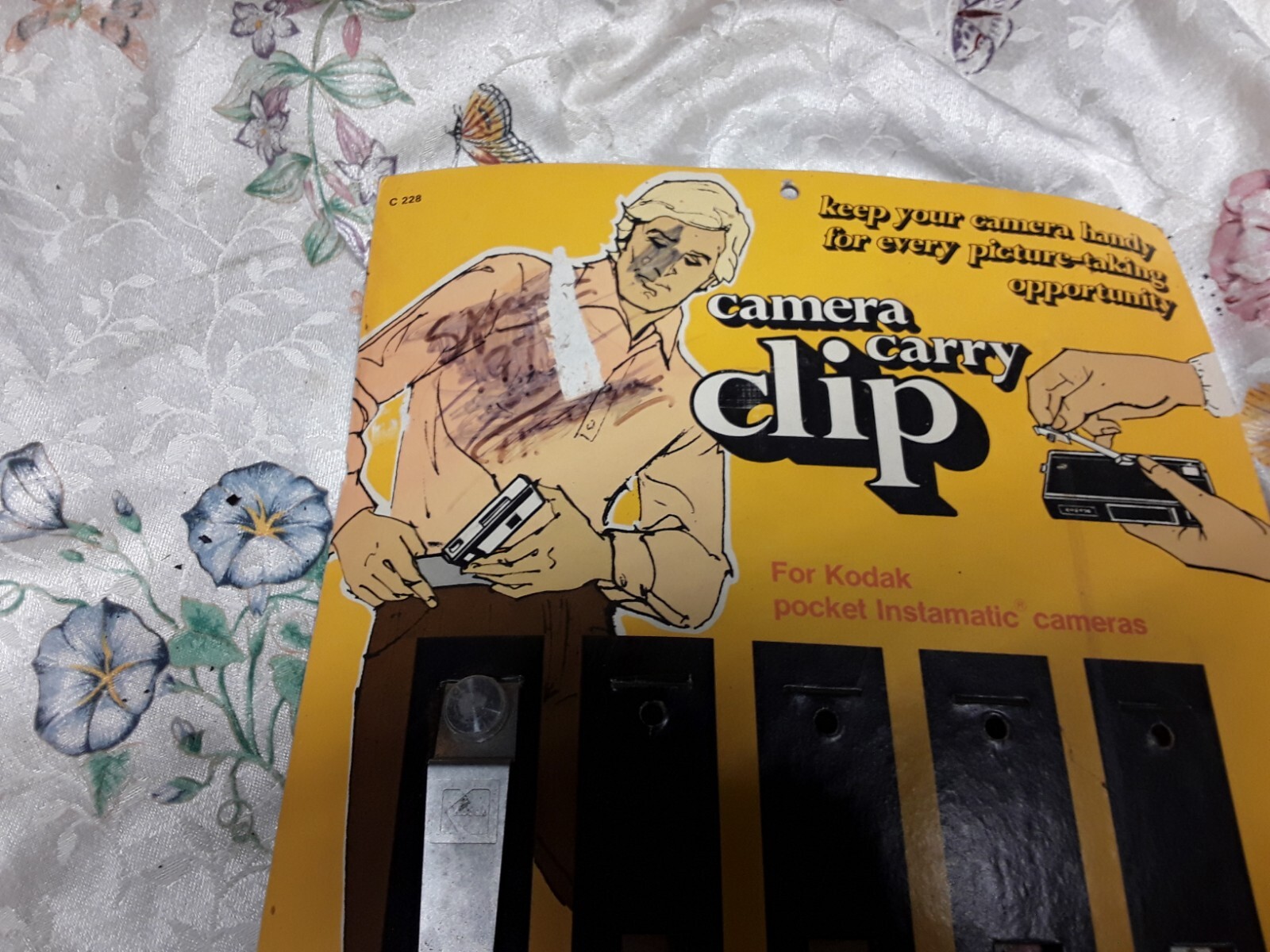 Kodak Camra Carry Clip Display Look