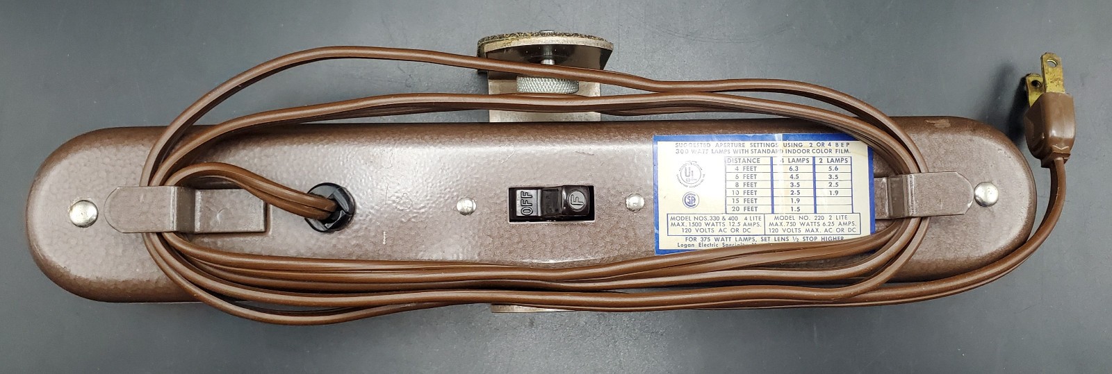 Vintage Logan Lite Deluxe 2 Lit Bar