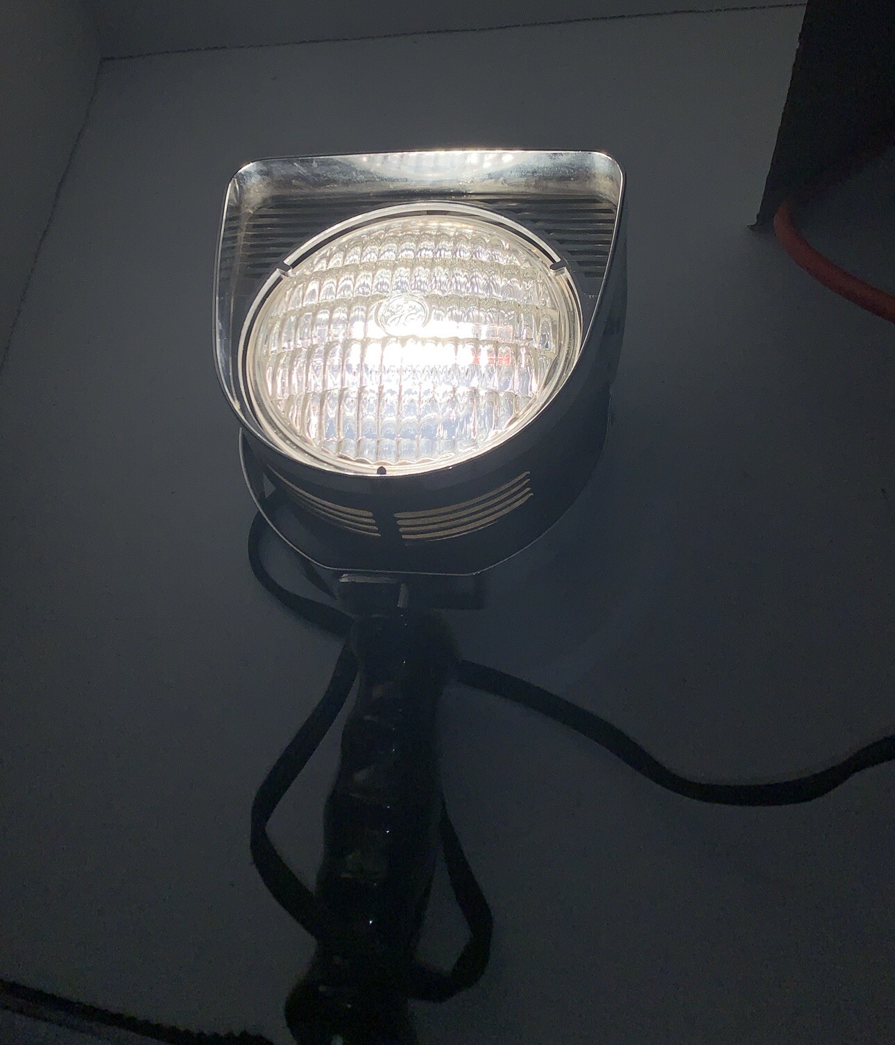 Vintage Lott-A-Lite GE Sealed Beam Lamp FOR PARTS Adjustable Movie Light READ