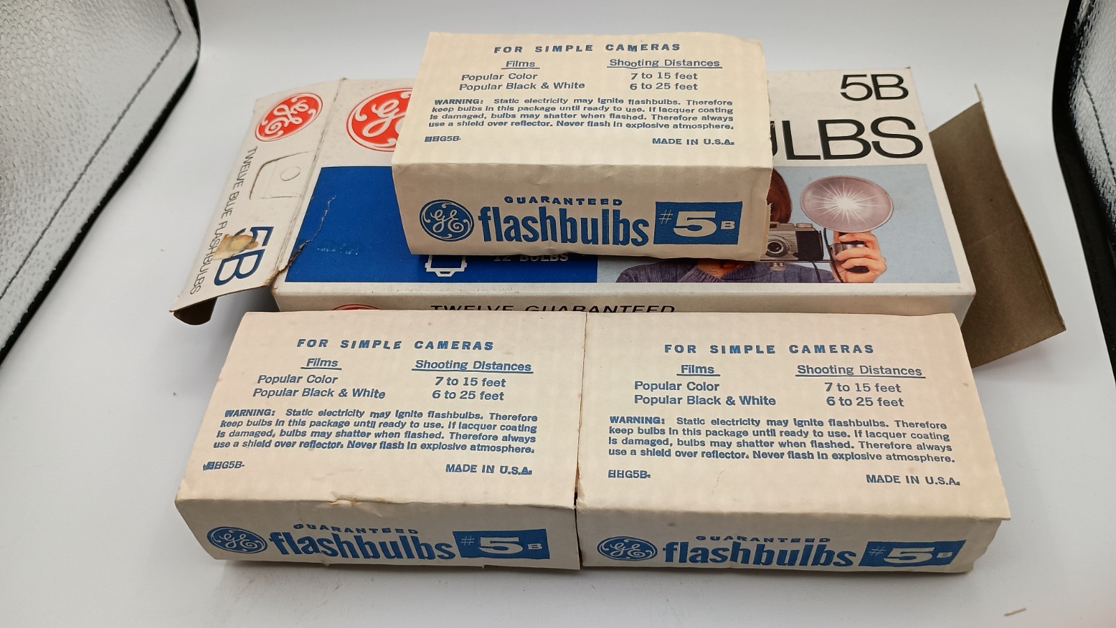 VintageGE Flashbulbs 5B Blue (7 Bulbs) in Original Box Camera Flash &FlashCube(1