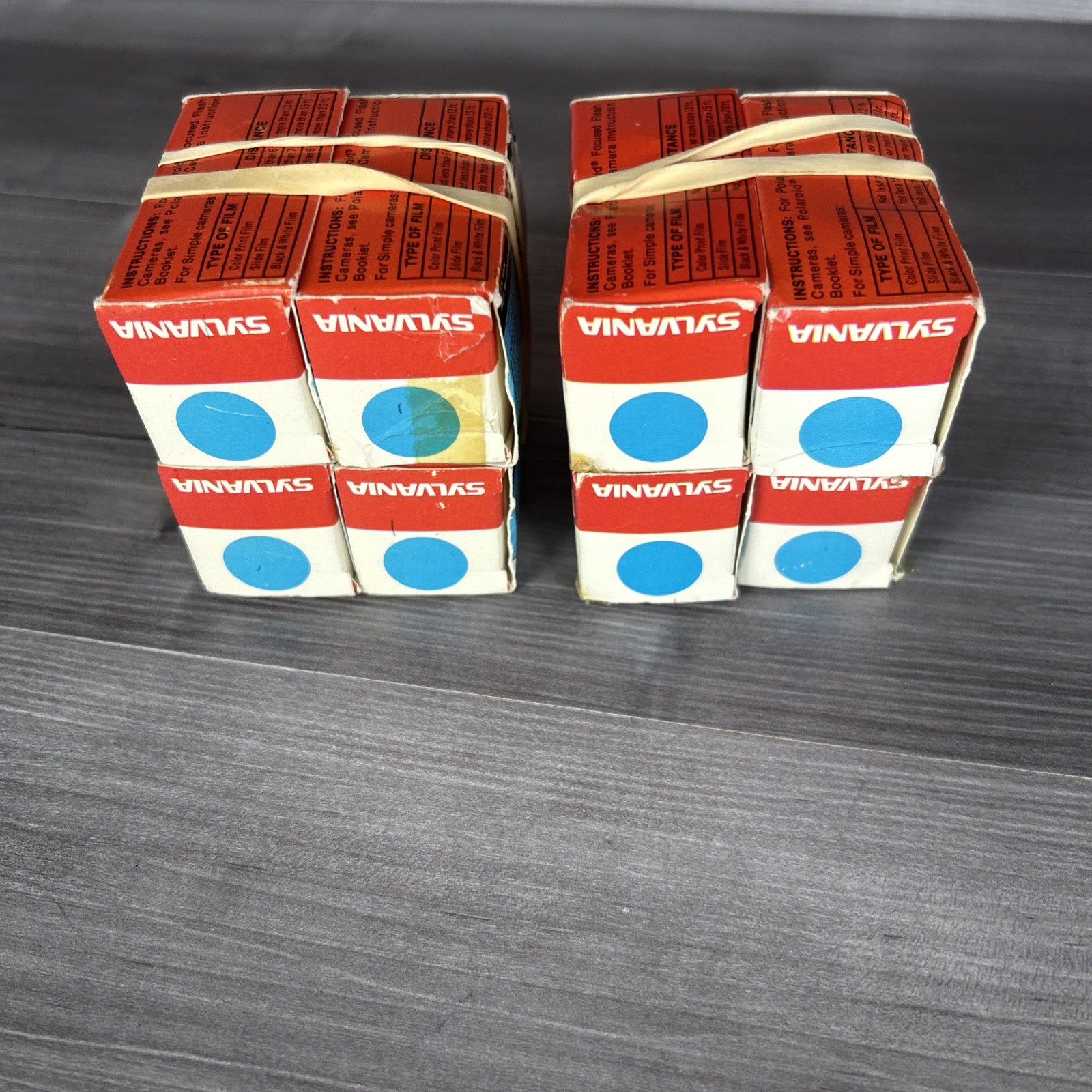 Sylvania Blue Dot Flash Cubes LOT OF 16 Cubes Hi-Power Polaroid Cameras