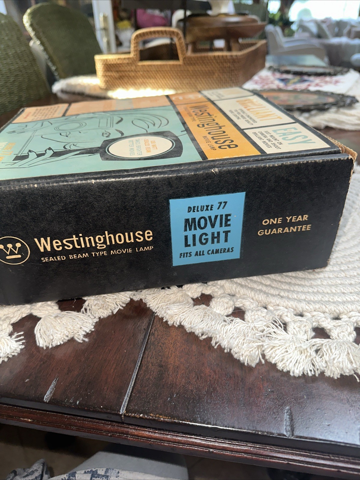 Vintage Westinghouse Deluxe 77 Beam Movie Light Camera Box Retro F9