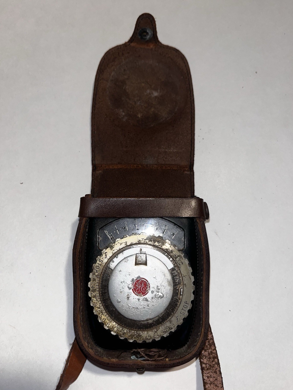 Vintage GE Exposure Meter Type PR-1. In Leather Case