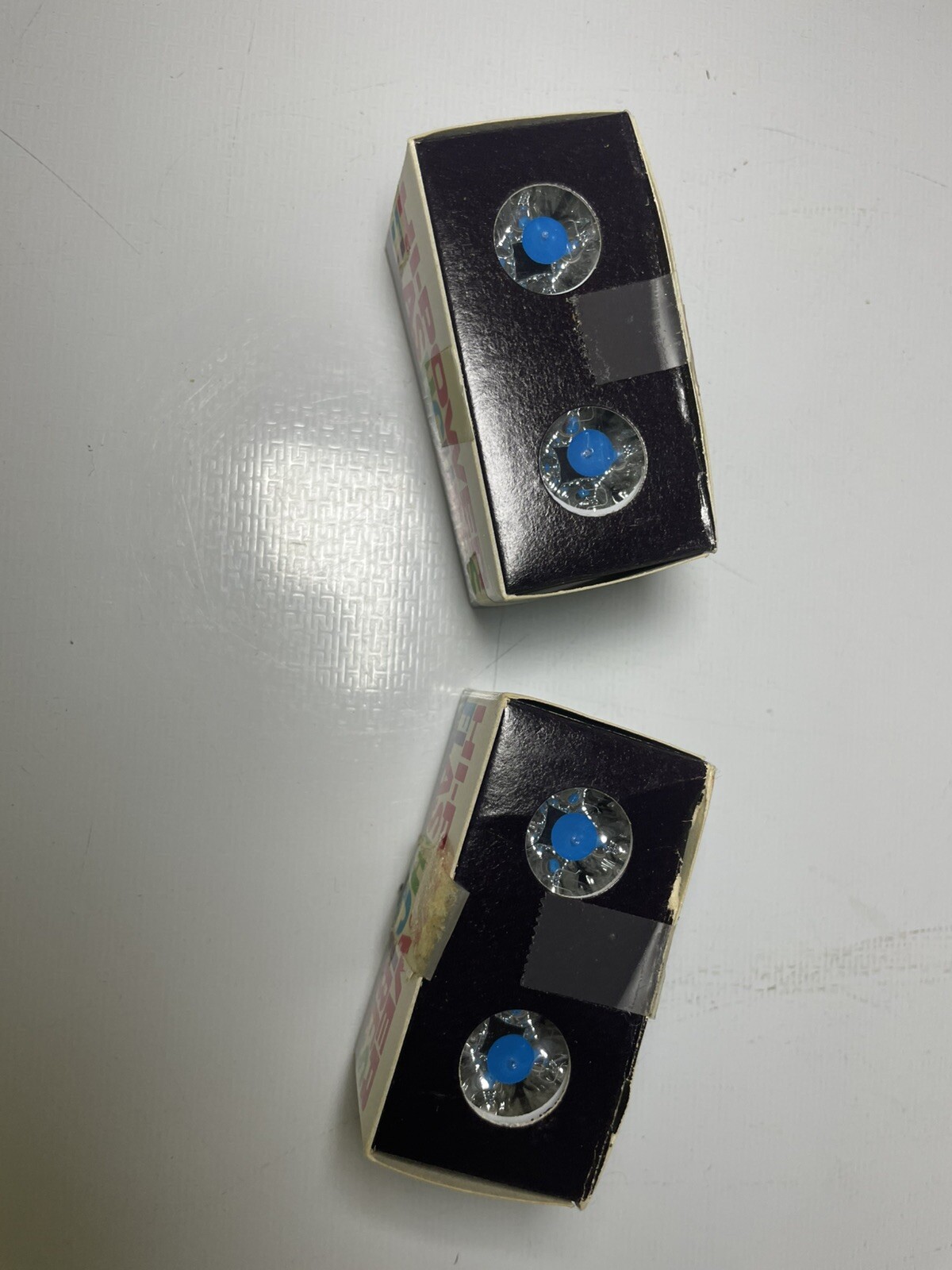 Vintage Sylvania Blue Dot Flash Cubes Flashbulbs For Camera 2 Packs With 2 Bulbs