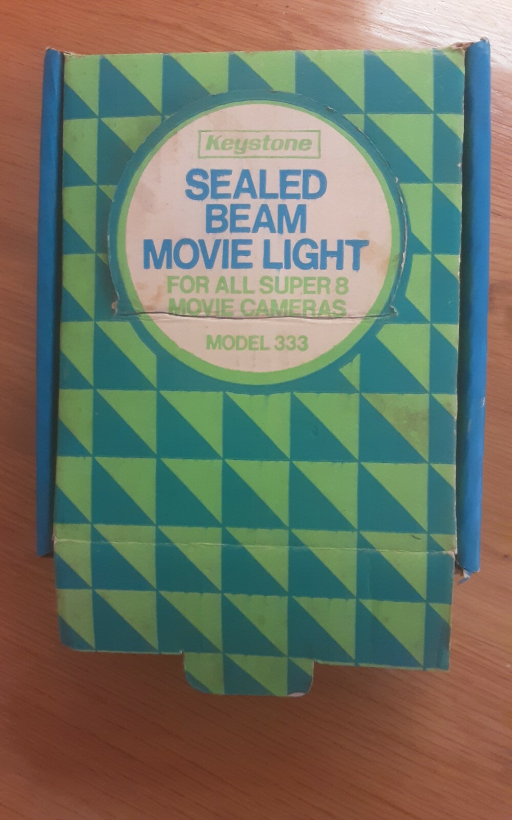 KEYSTONE SEALED BEAM MOVIE LIGHT VINTAGE FOR SUPER 8 MOVIE CAMERAS MODEL 333 NOS