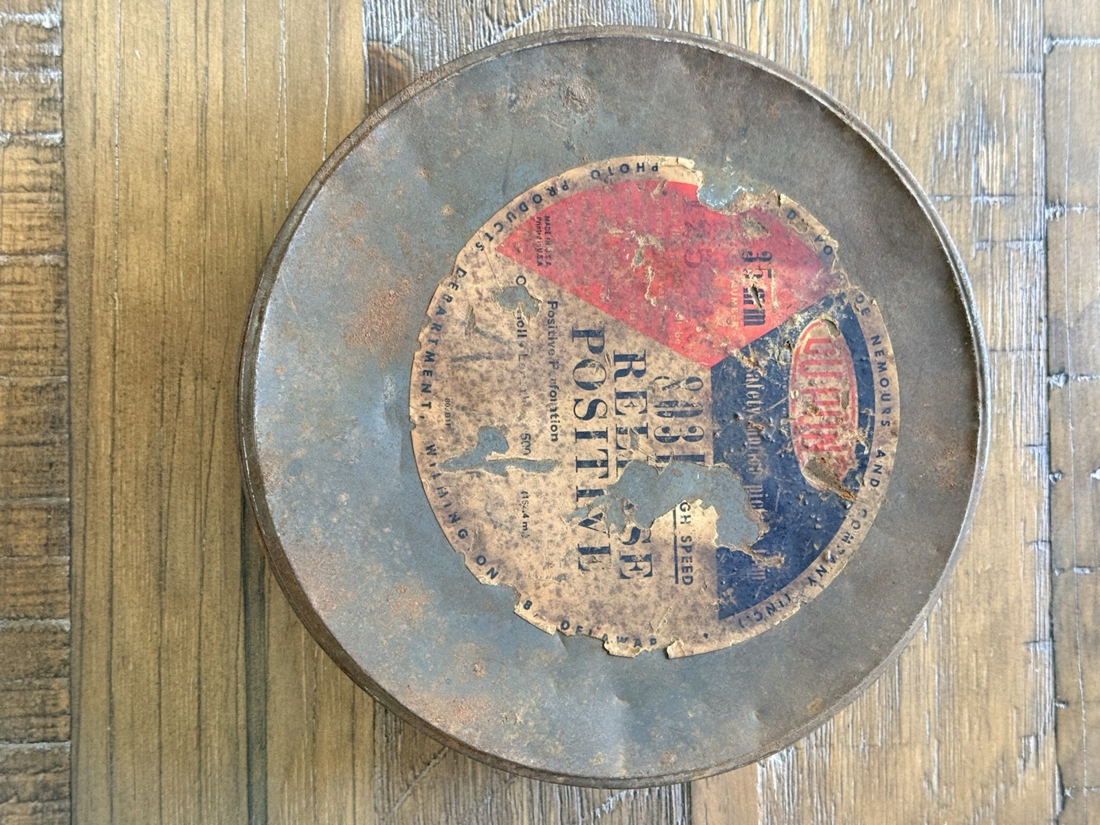 Vintage DuPont 35mm High Speed Release Positive Film Reel Tin Empty Canister