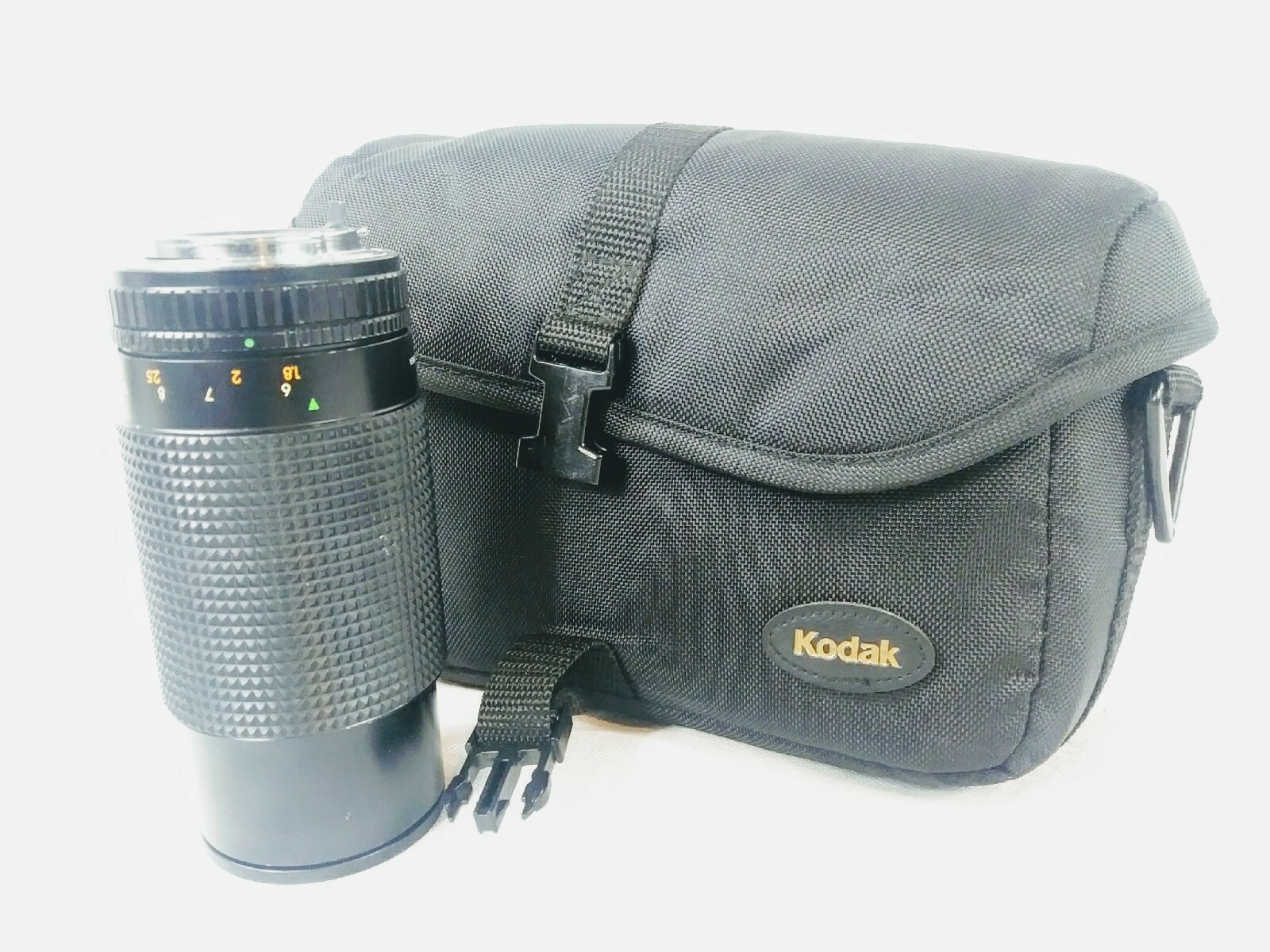 Targus 58-55mm Vintage Camera Lens With Kodak Carry Bag