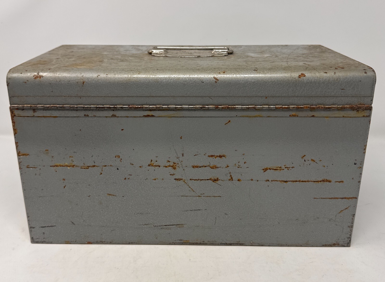 Vintage Logan de Luxe Movie Reel Chest Holds 12 Canisters includes 6 canisters