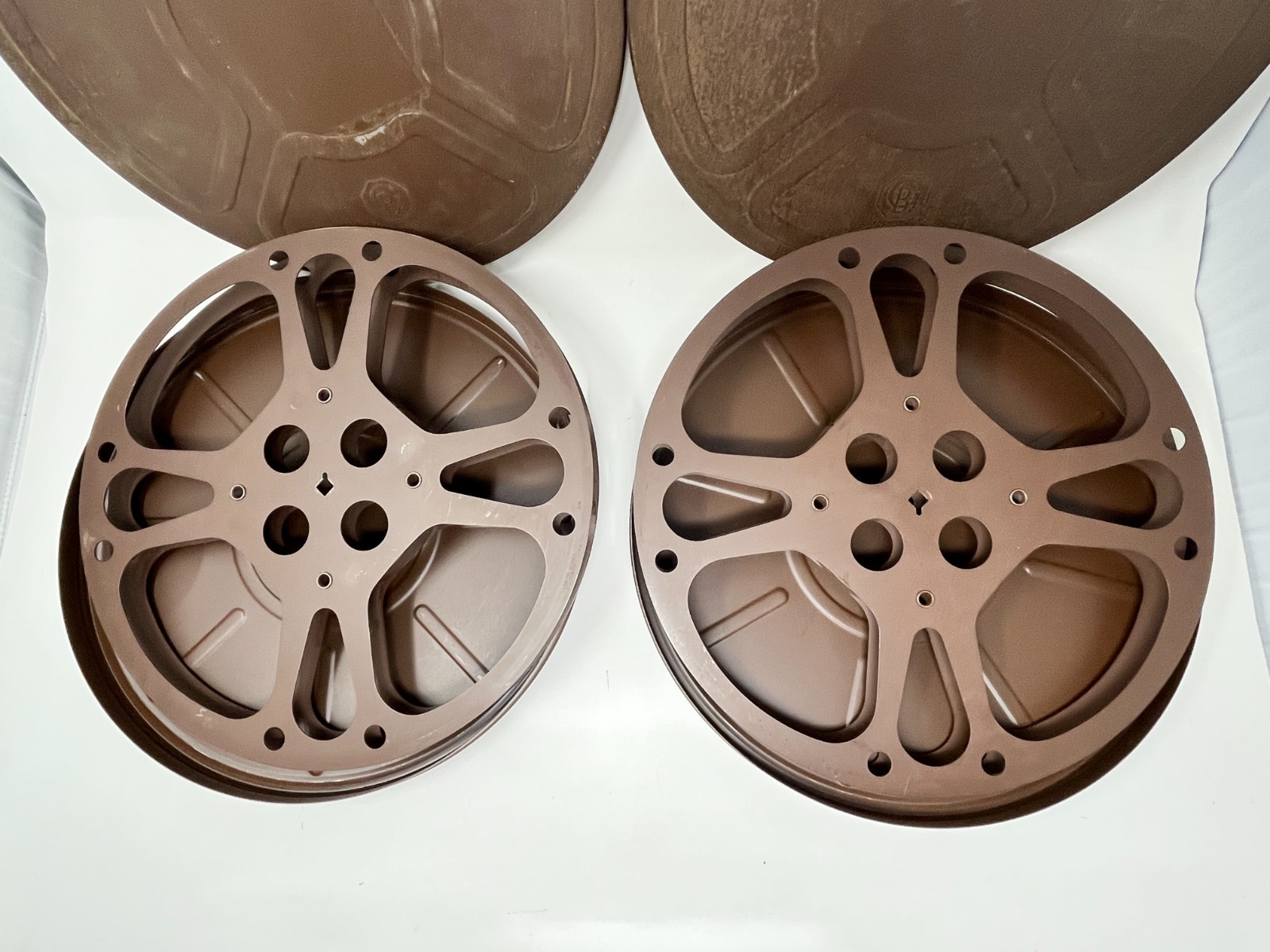 Vtg GOLDBERG BROS Set of 2 Empty Steel 16mm Film 12-1/2” Reel With Canister