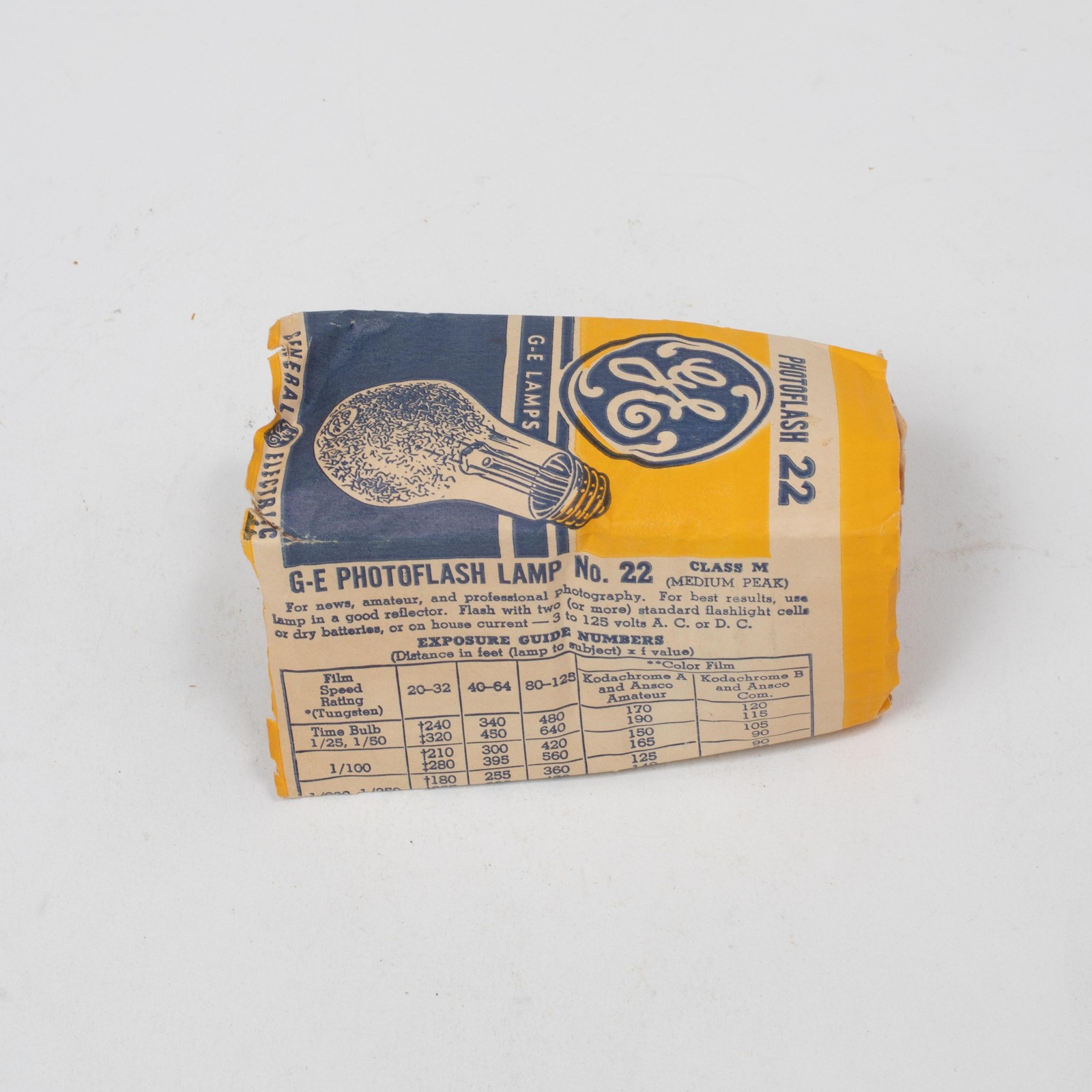Vintage GE Photoflash Lamp 22 USA Photo Flash Bulb General Electric Boxed Bulb