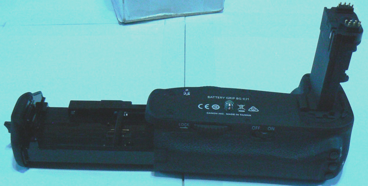Canon Battery Pack Grip BG-E21 – Vintage