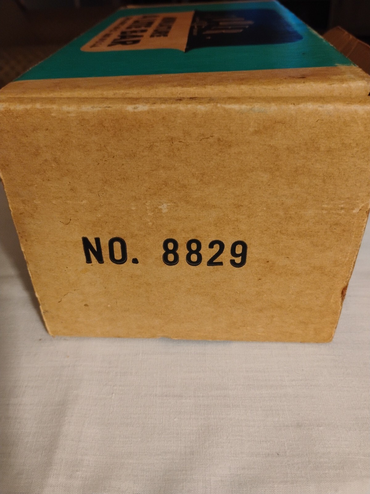 Vintage Tower Model 8848 4 Photography Bounce Light Bar Handle Included