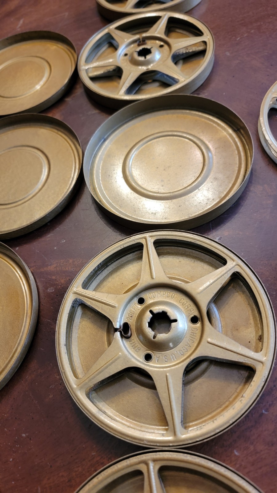 Lot Of 6 Vintage used 8 mm Film Metal 5″ Reel & Case Compco