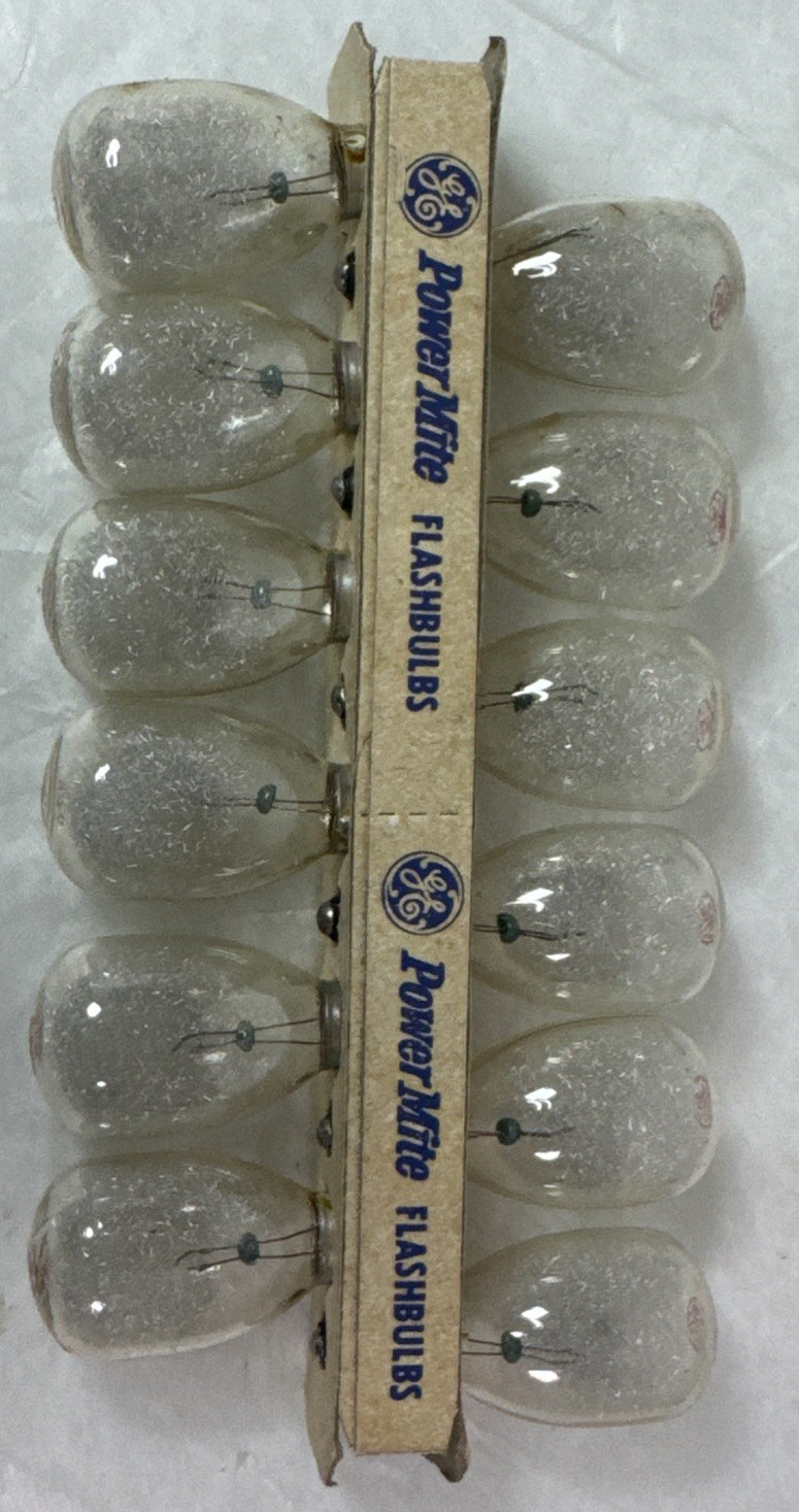Lot Of 2 12 Pack VTG GE M2 Rhenium Flashbulbs & 1 Pack Of 10 Sylvania NOS