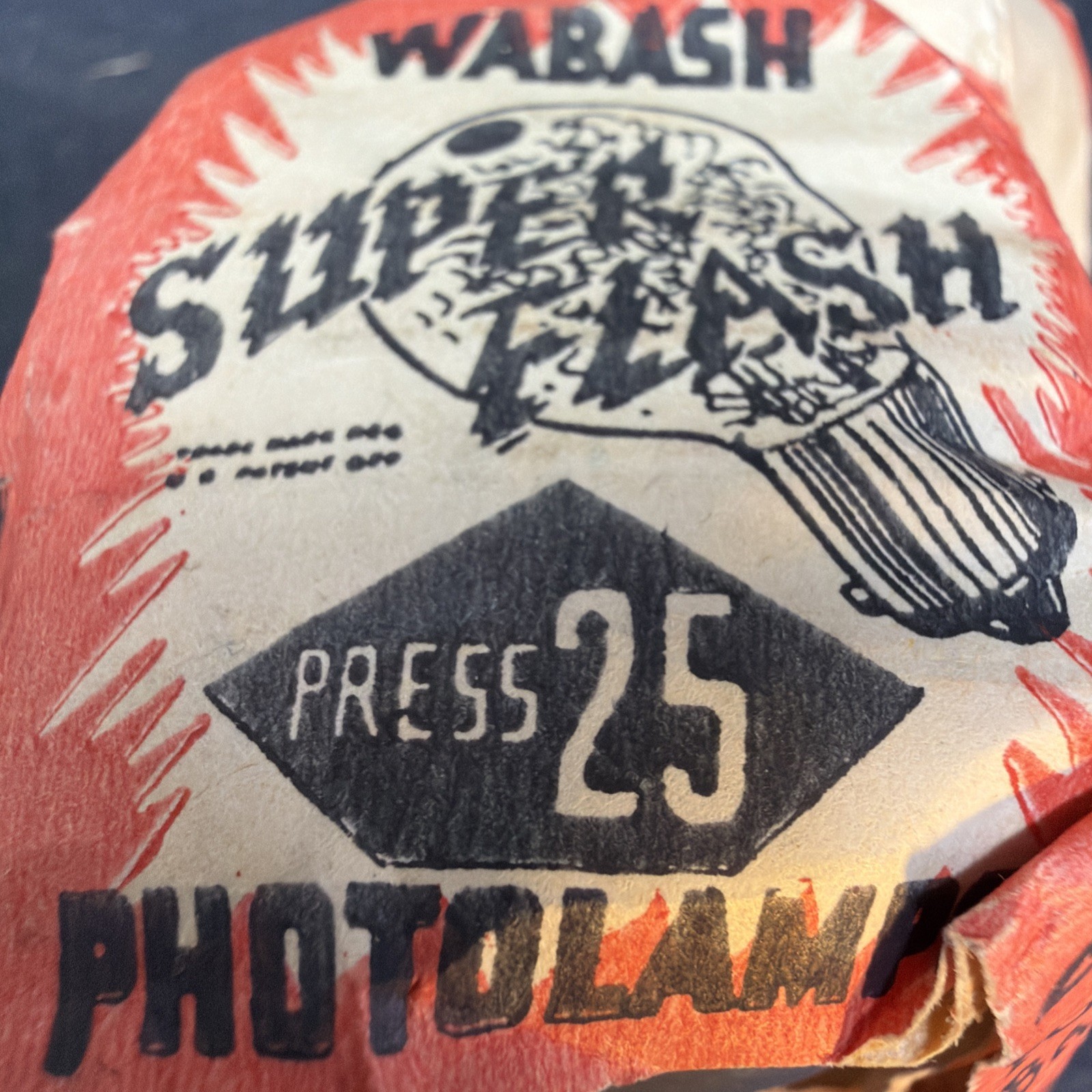 Vintage Wabash Superflash Press No 25 Flashbulbs – 2 Bulbs – New Old Stock