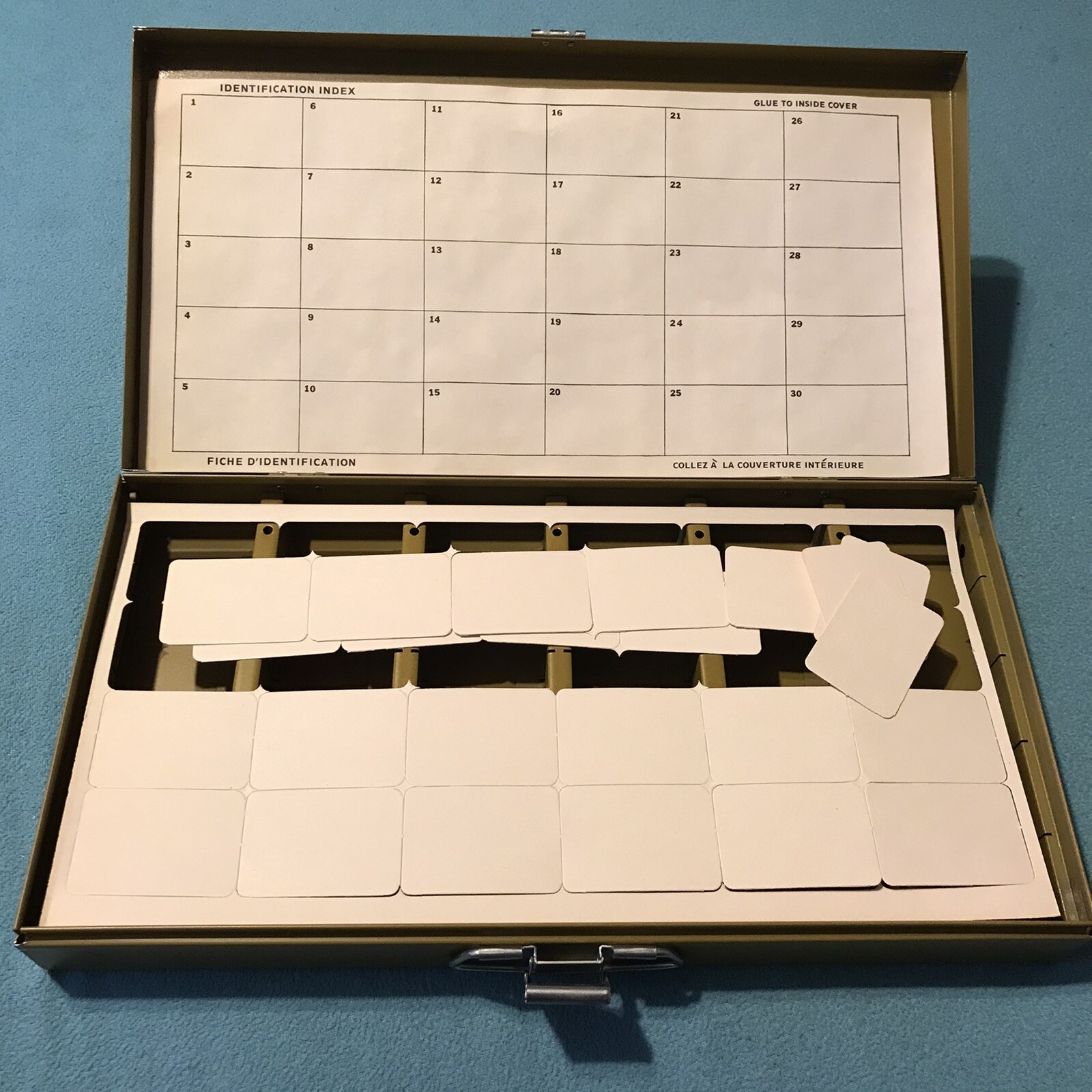 Kenco / Group Slide File / Model #550 / Holds 750 2″x2″ Slides