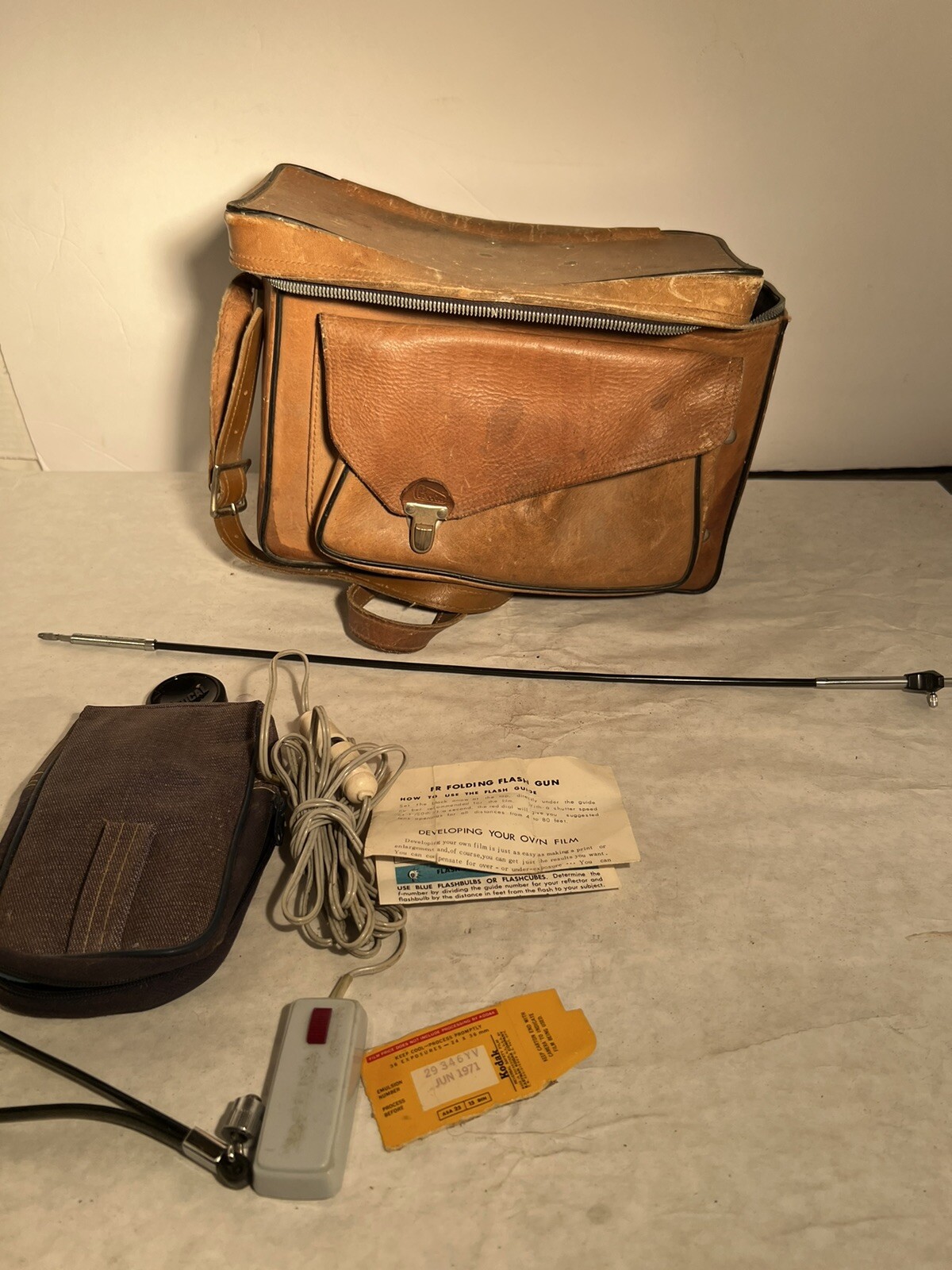 GE ACMELITE Attachment Bright Lamp Electric Tested Working, Leather Bag Vintage
