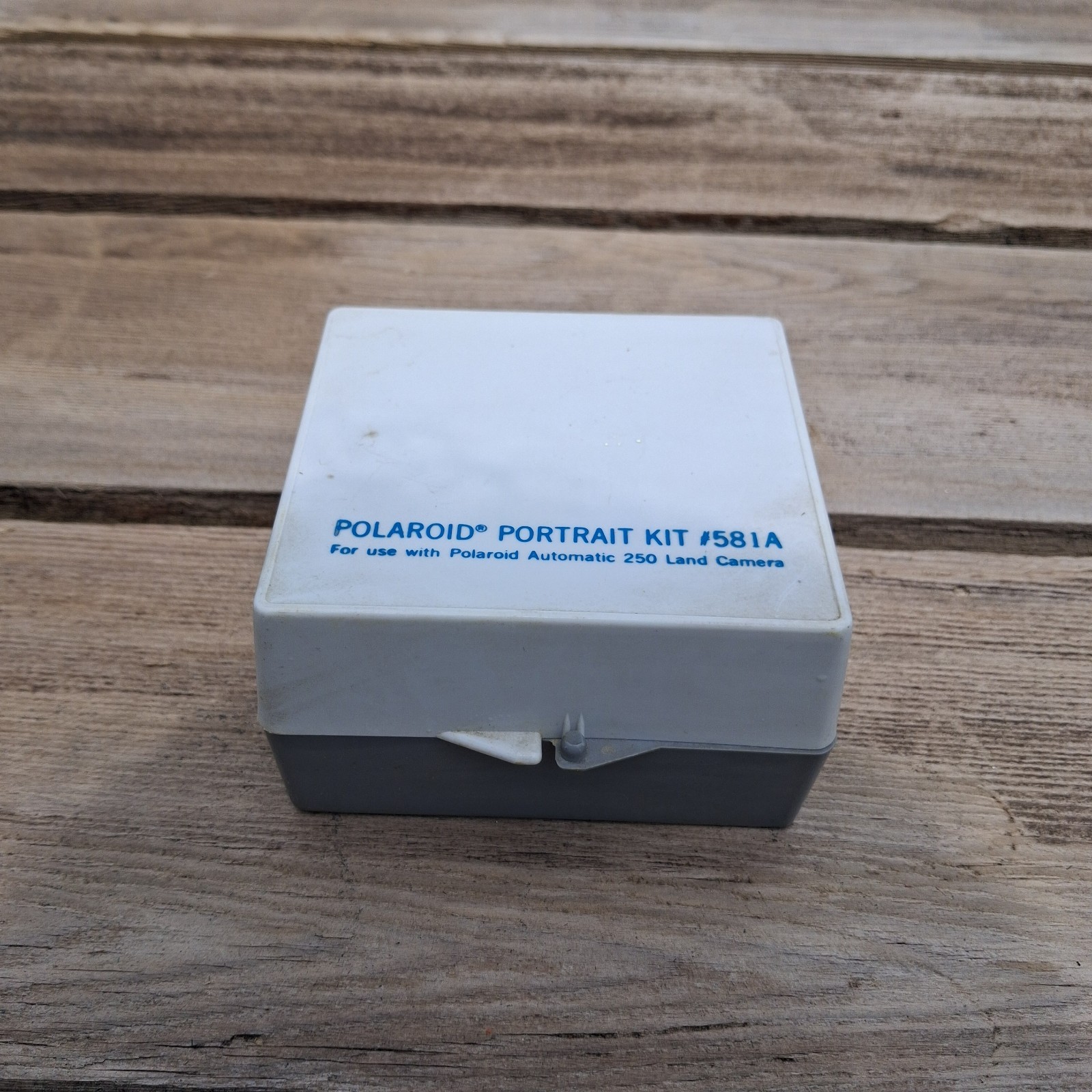 Polaroid Portrait Attachment 581A Kit Land Camera w Case Lens Vintage
