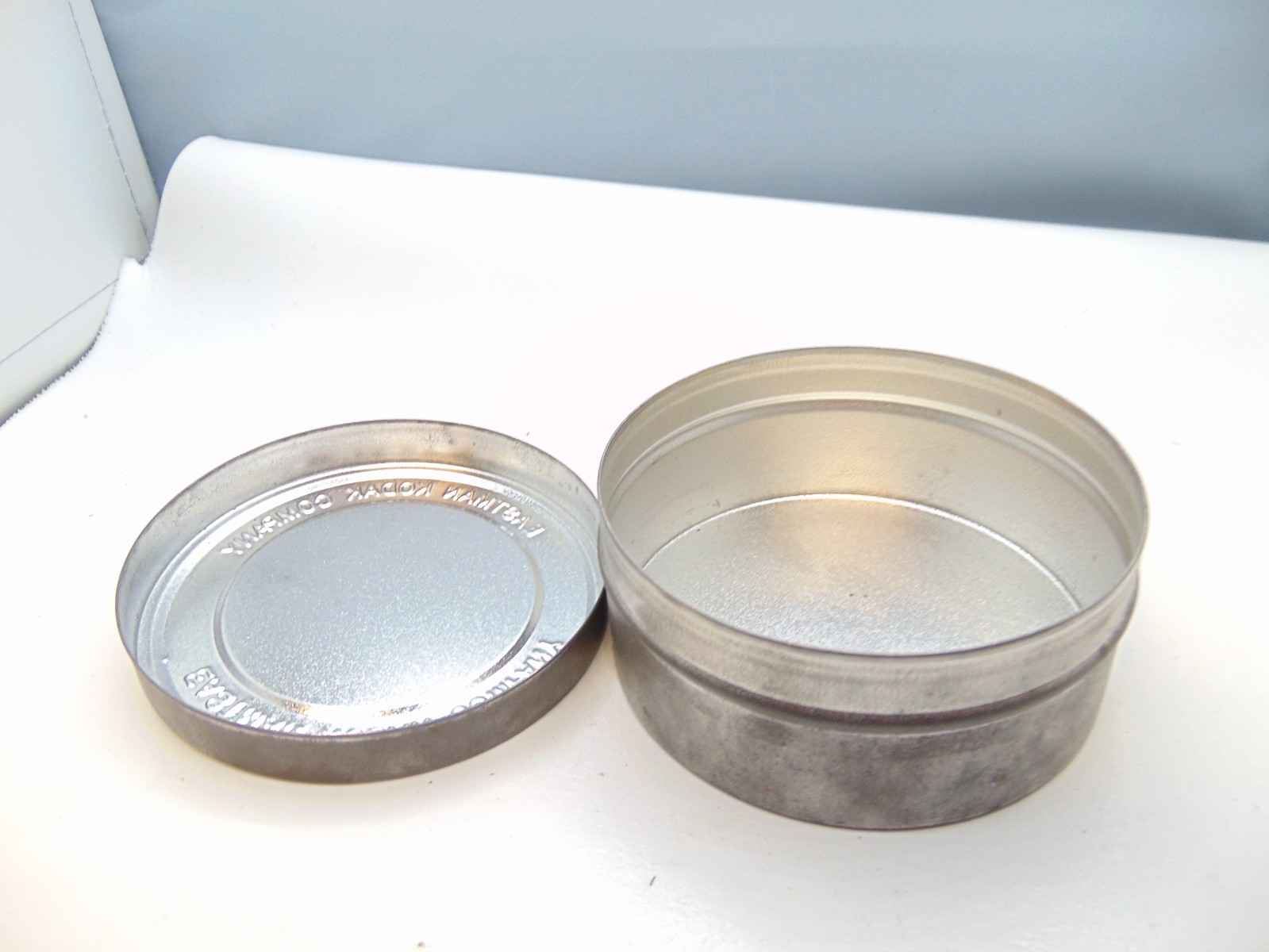 Original Eastman Kodak company gray round tin film container 3 3/4″ round 1.5″