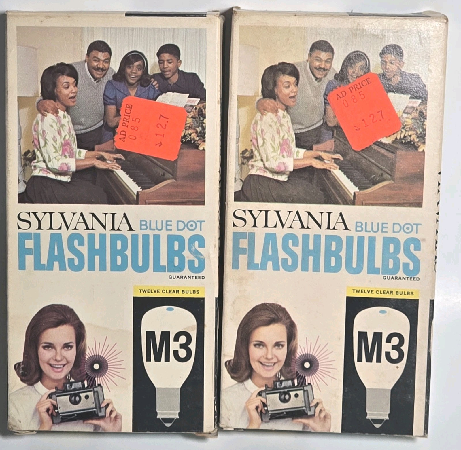 Vintage Sylvania M3 Blue Dot Flashbulbs 12 Ct NOS Original Box Camera Flash