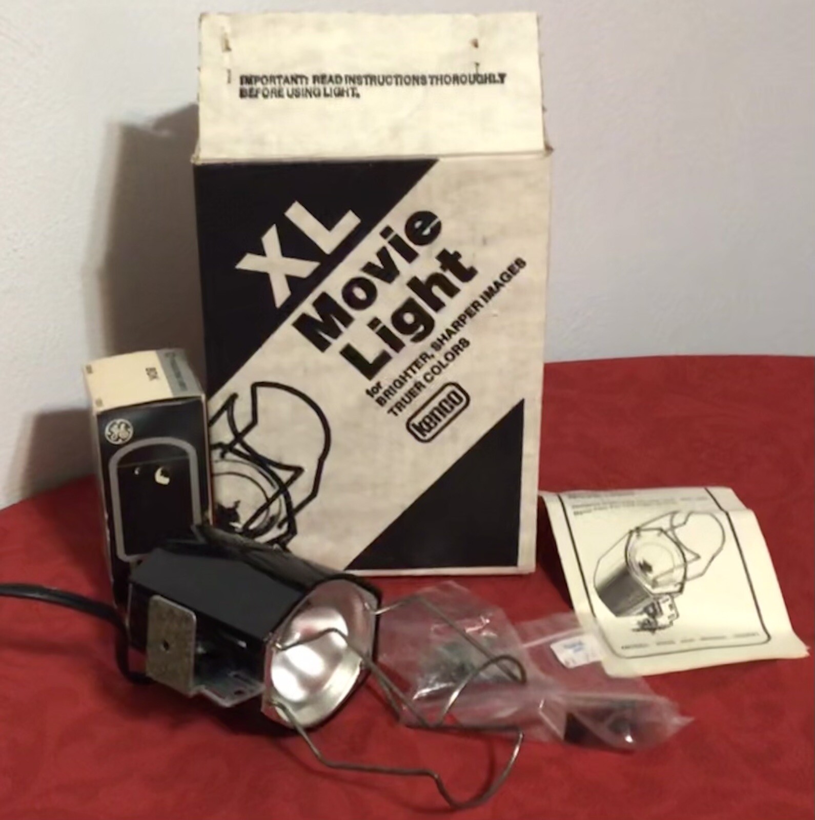Vintage Kenco Movie Light XL 100-watt Model 3000 Top Mount Manual Original Box