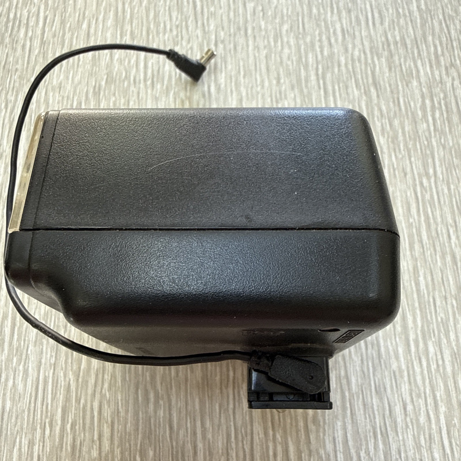 Vintage Phillips Flash Cube 23B with Connecting Wire Untested Sold As-Is