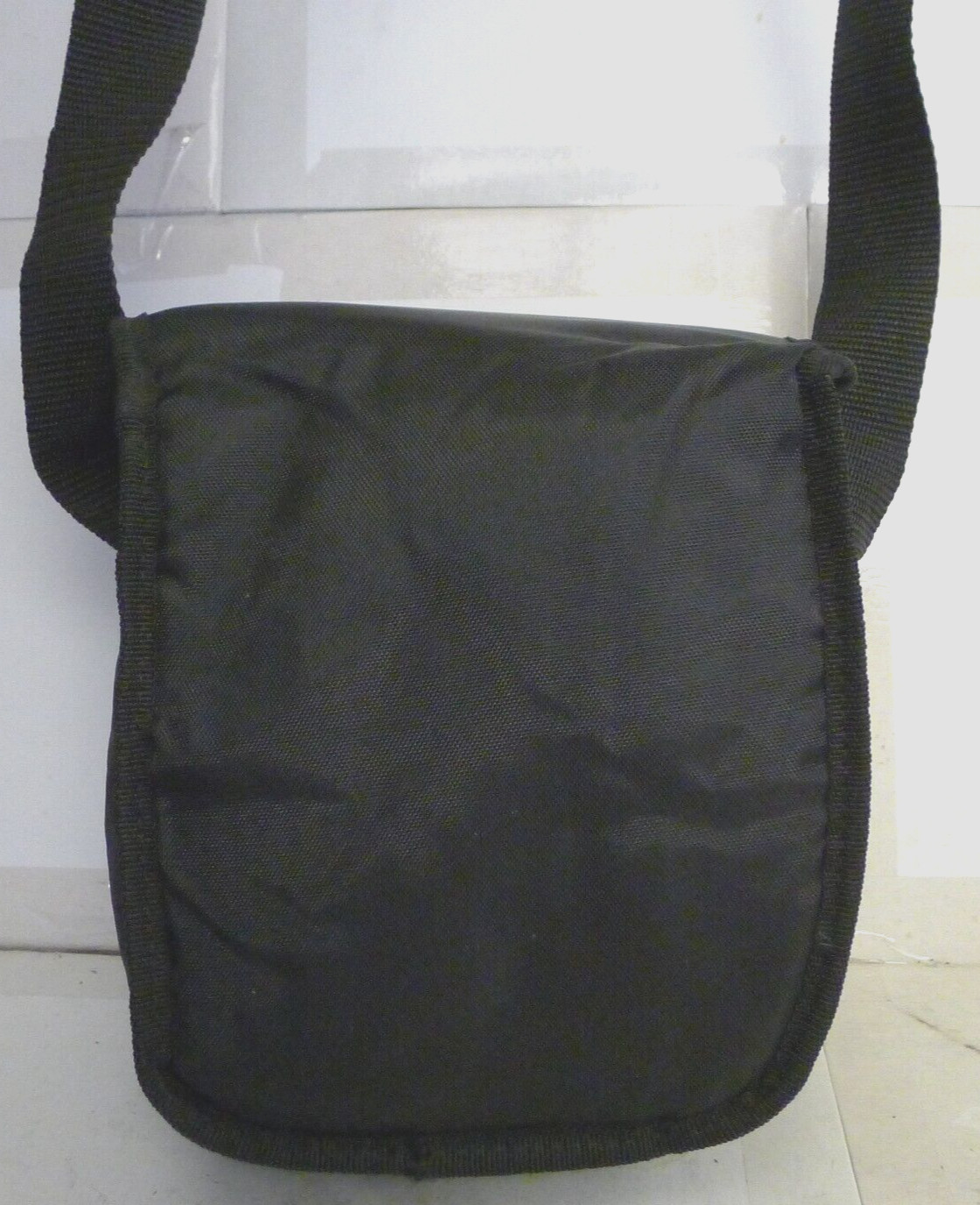 Polaroid Black Nylon 600 Model Camera Carrying Bag w/built in Strap -Original