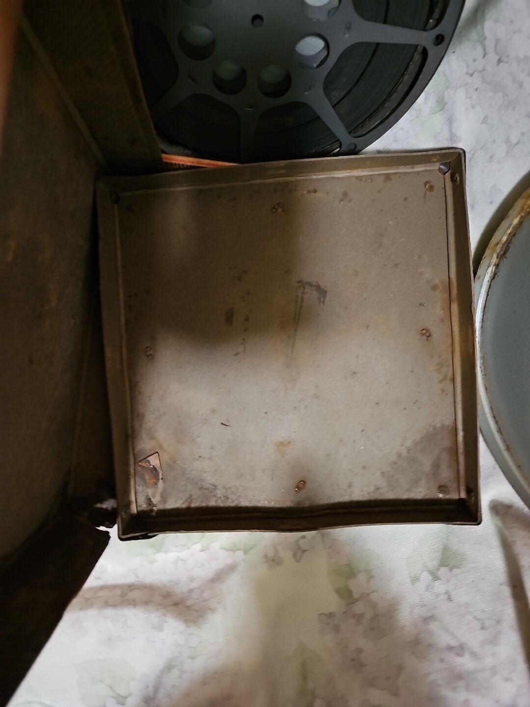 Bell & Howell Metal Film Reel Case,film,reel and mailer case with handle